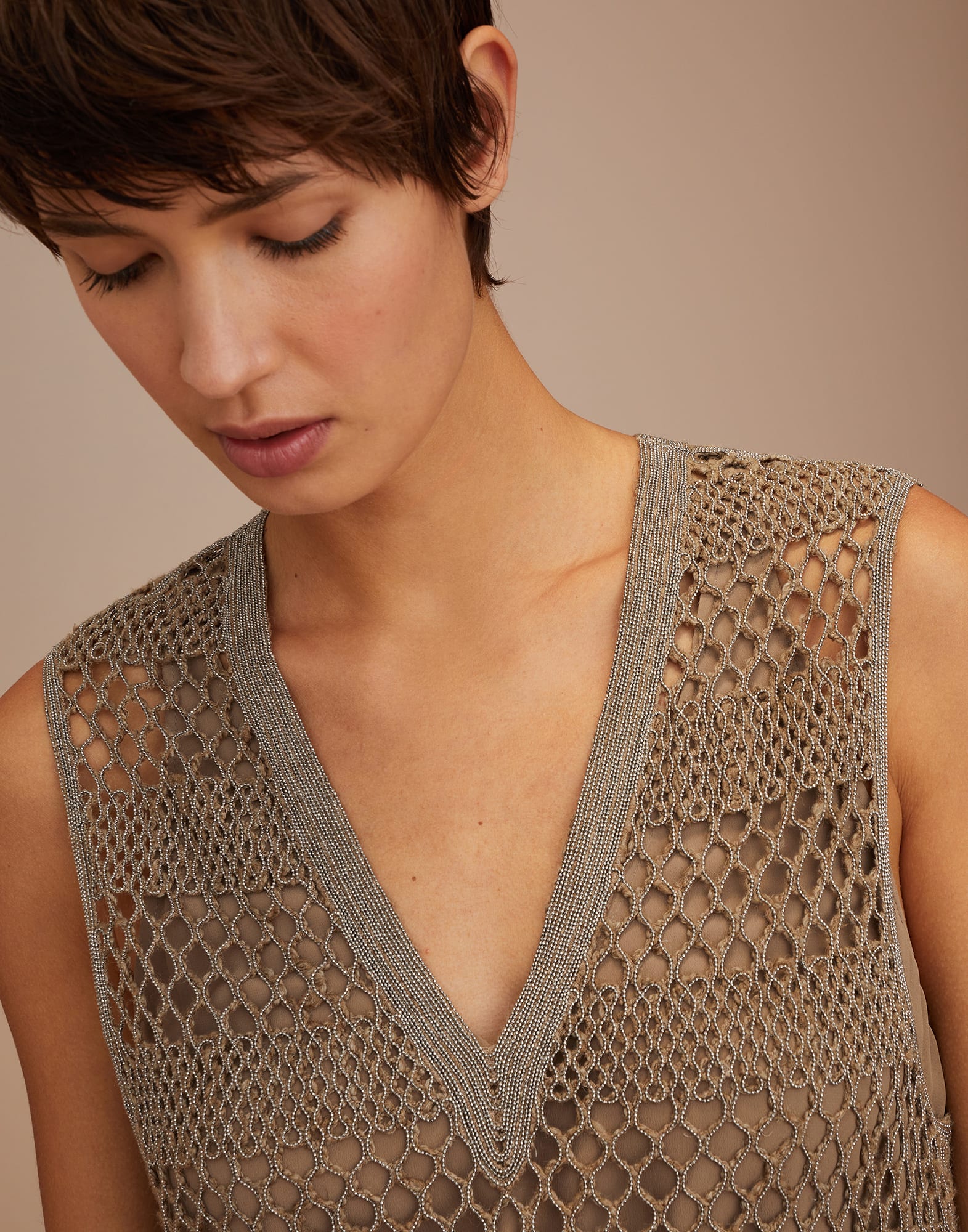 Precious net embroidery dress