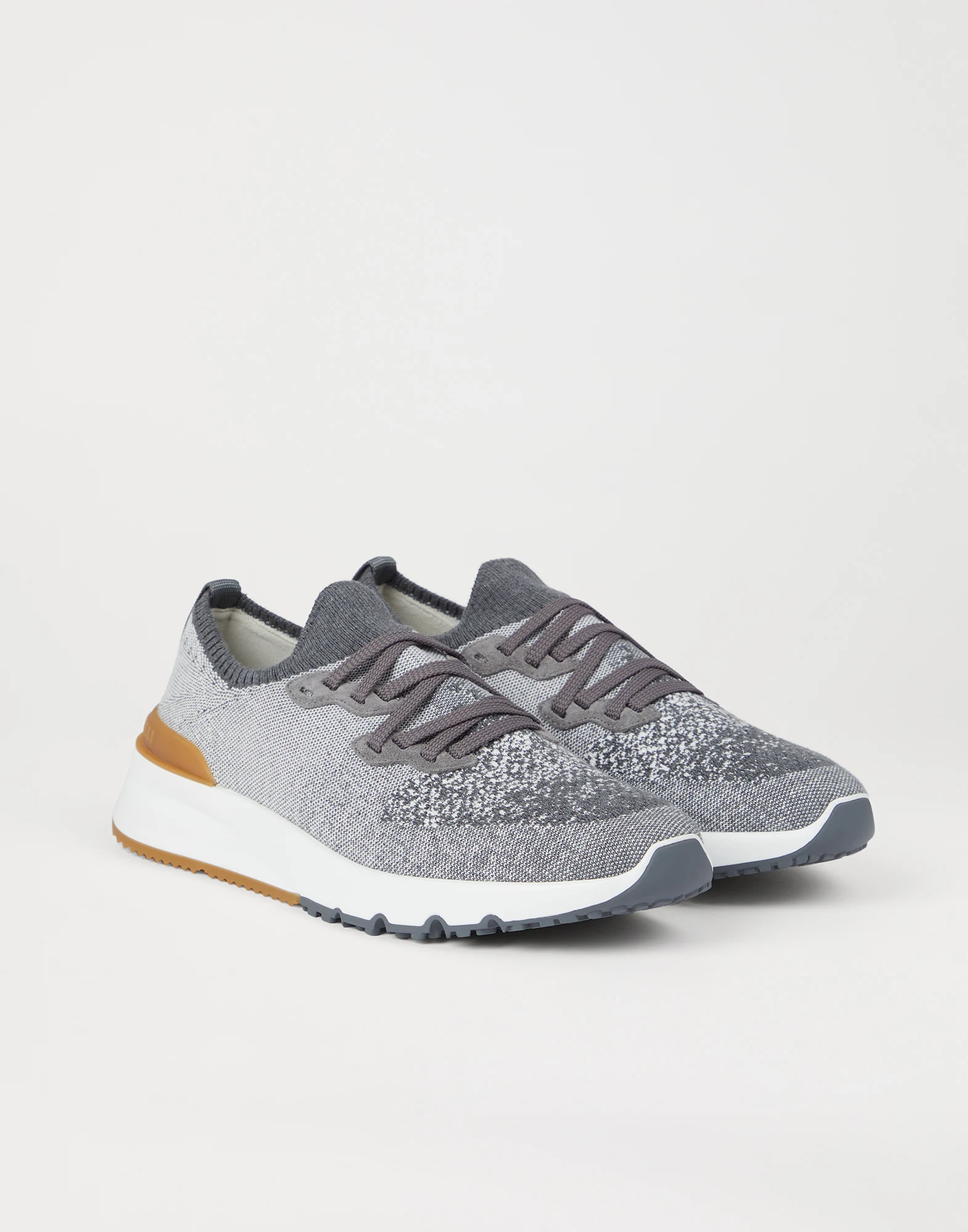 Knit runners