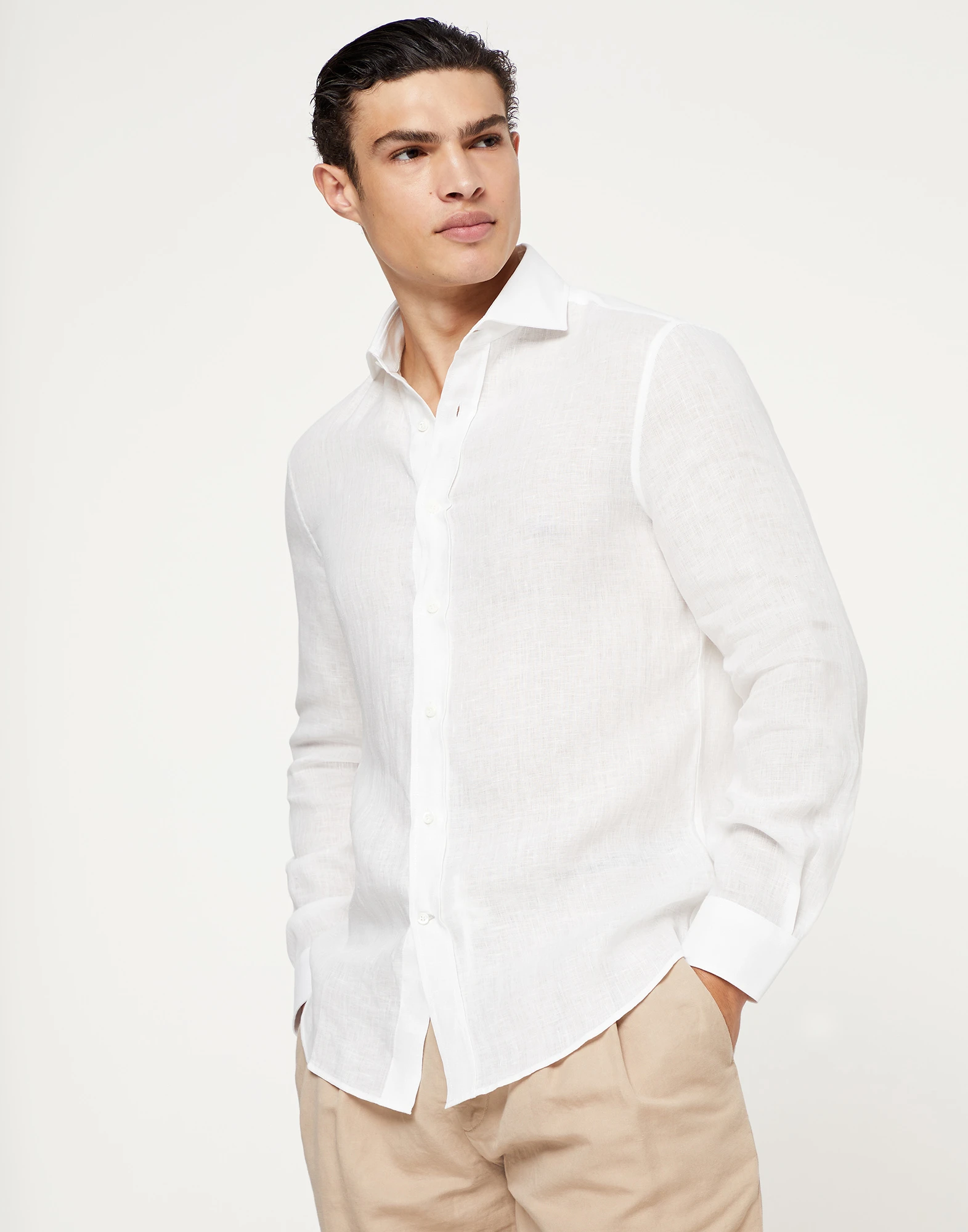 Linen easy fit shirt with spread collar
