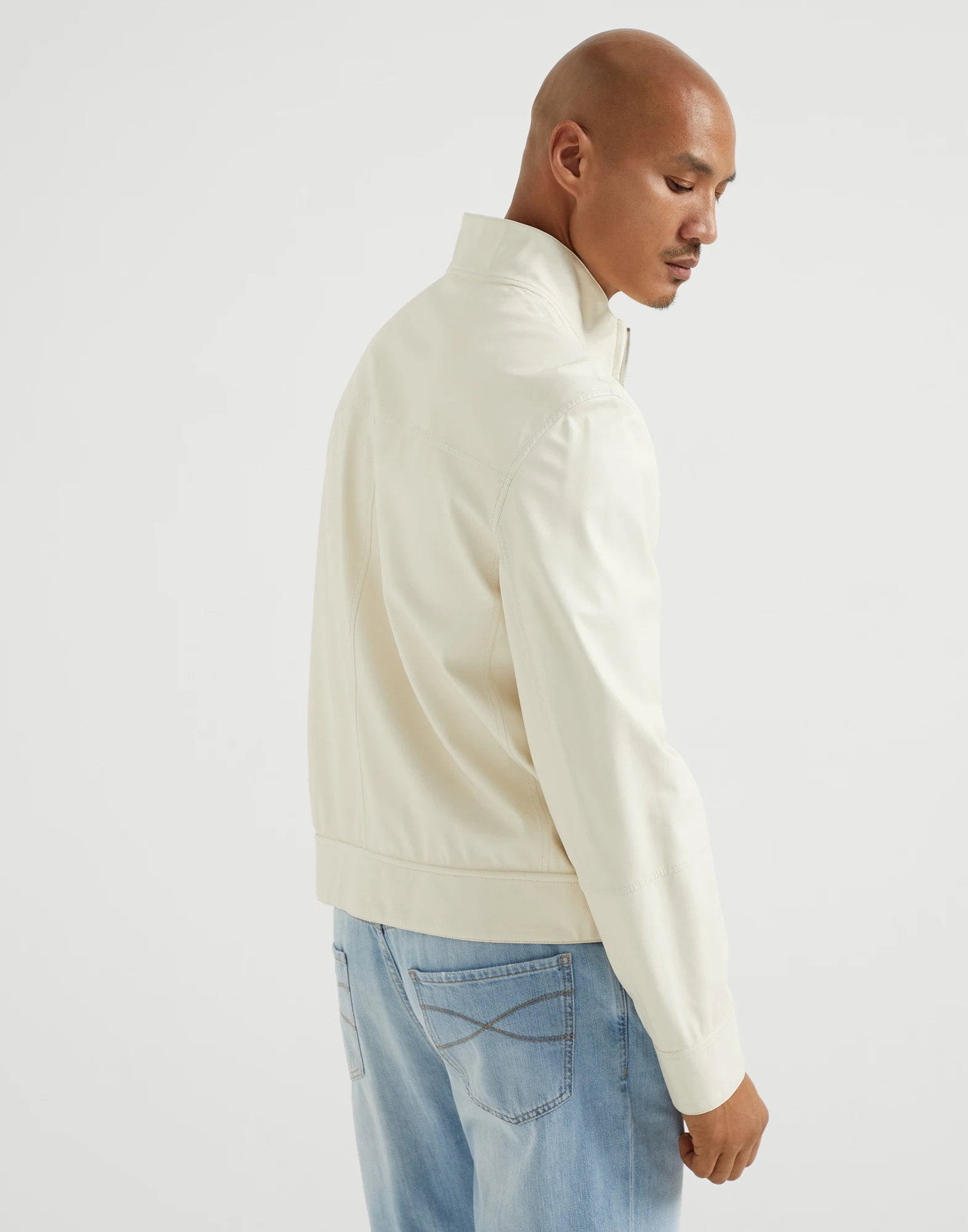 Reversible bomber jacket