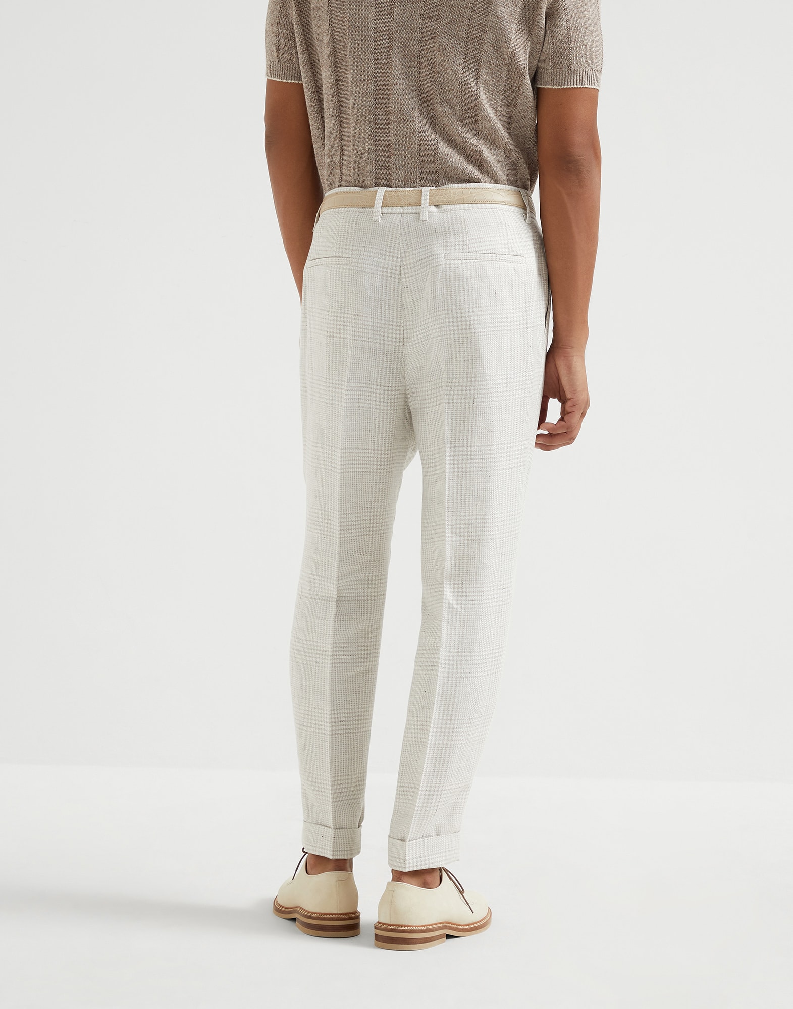 Leisure fit trousers with double pleats