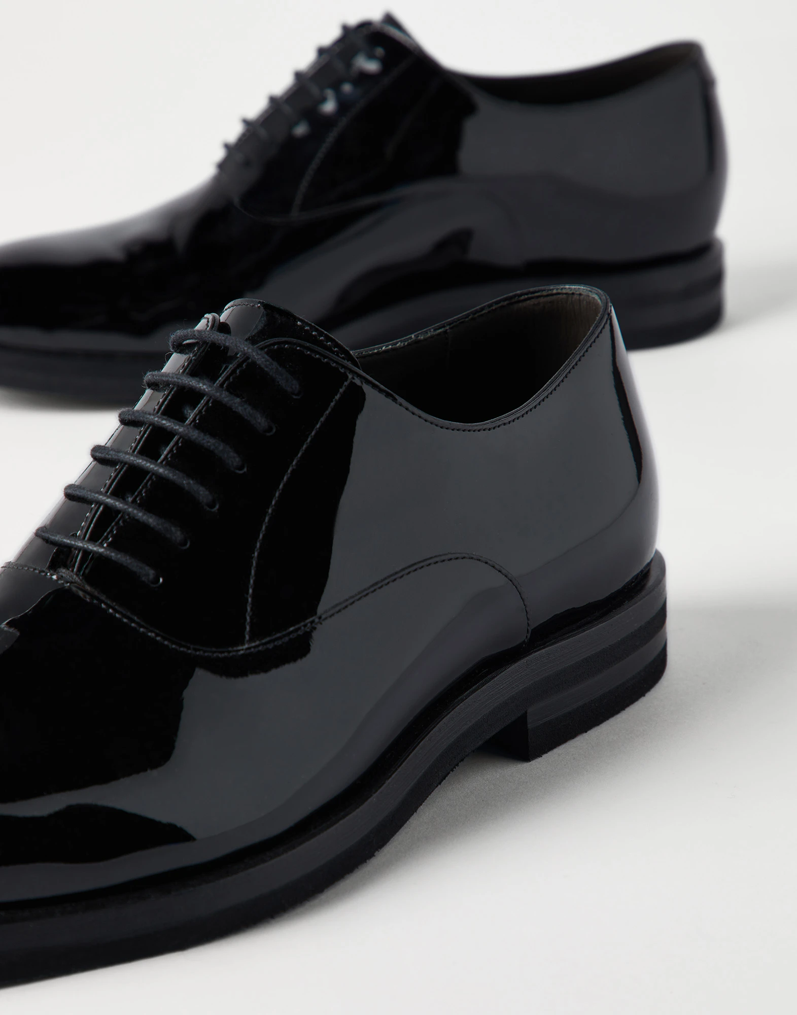 Patent calfskin Oxford