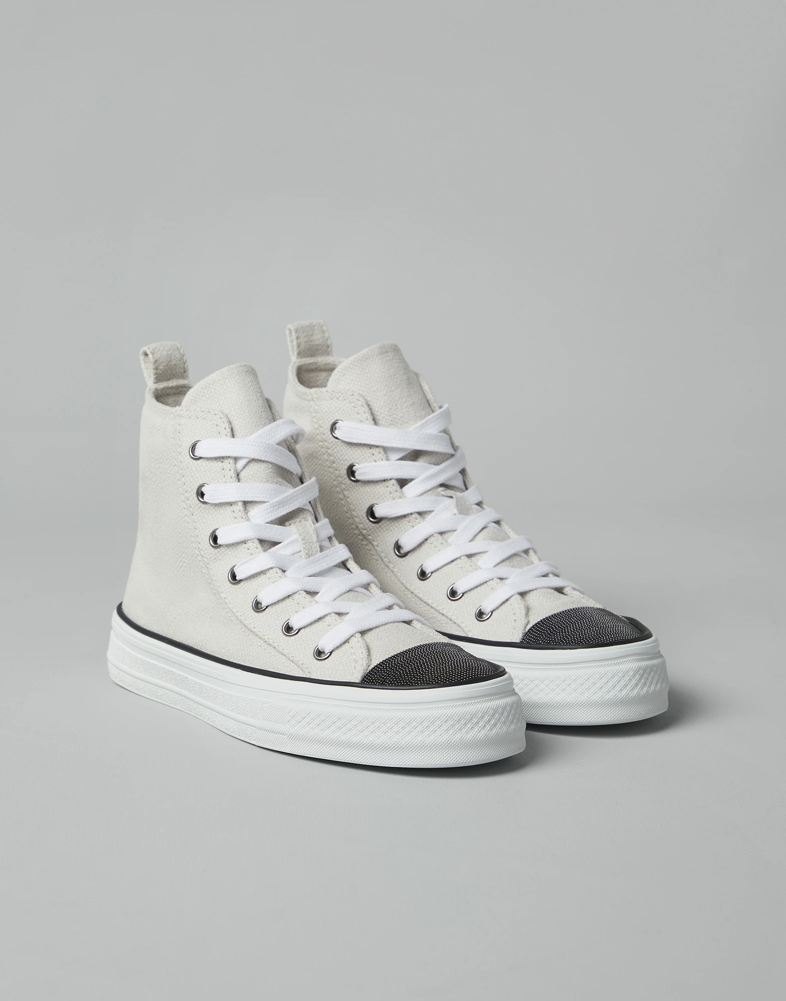 Cotton and linen canvas high top sneakers with precious toe