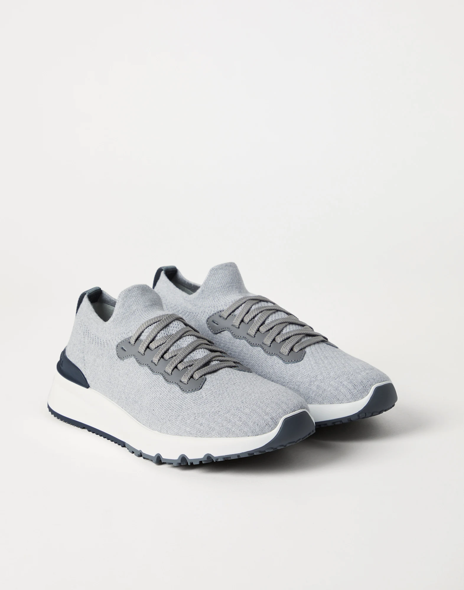 Knit runners