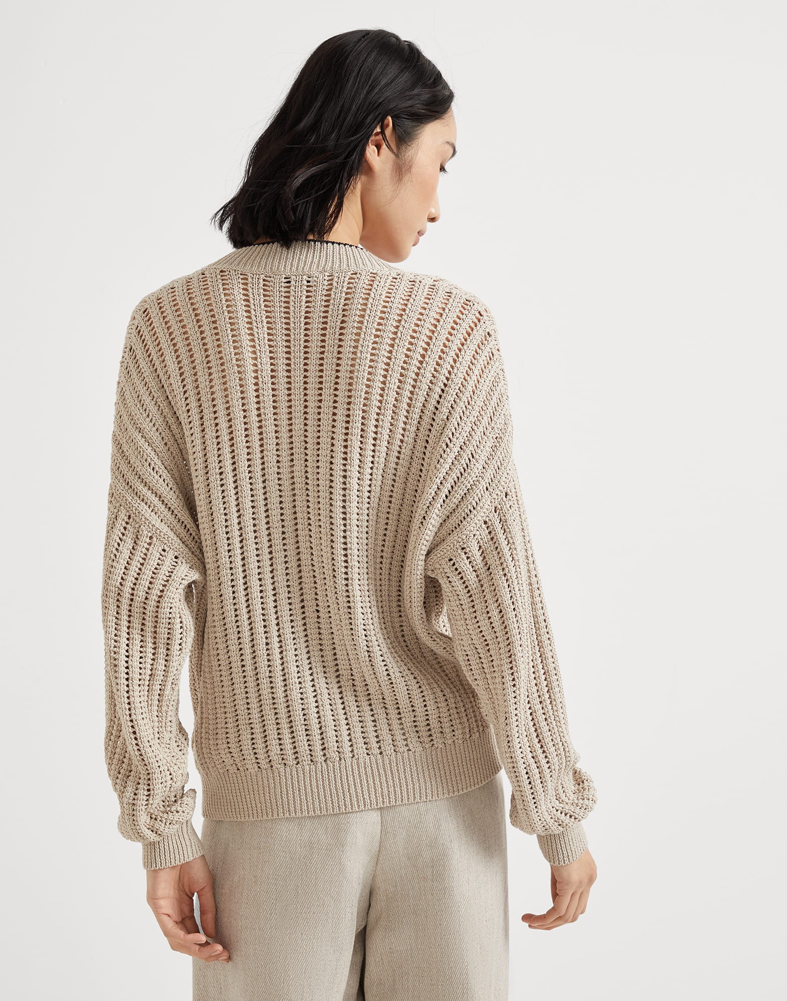Cardigan with monili
