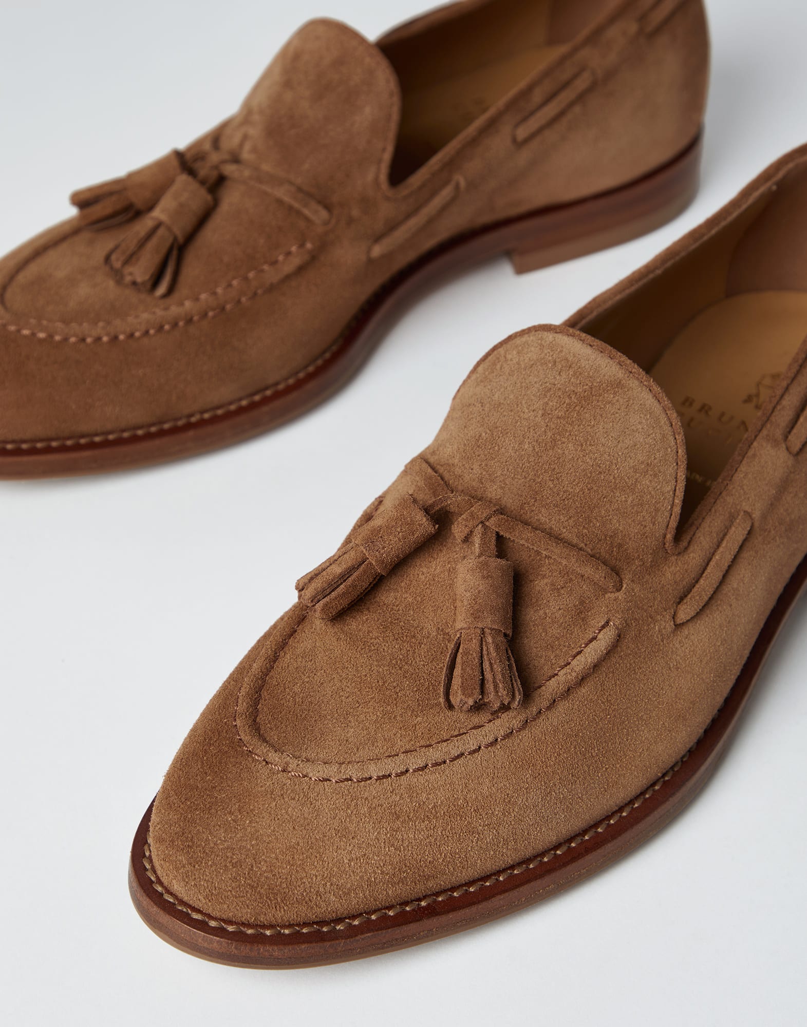 Suede loafers with tassels