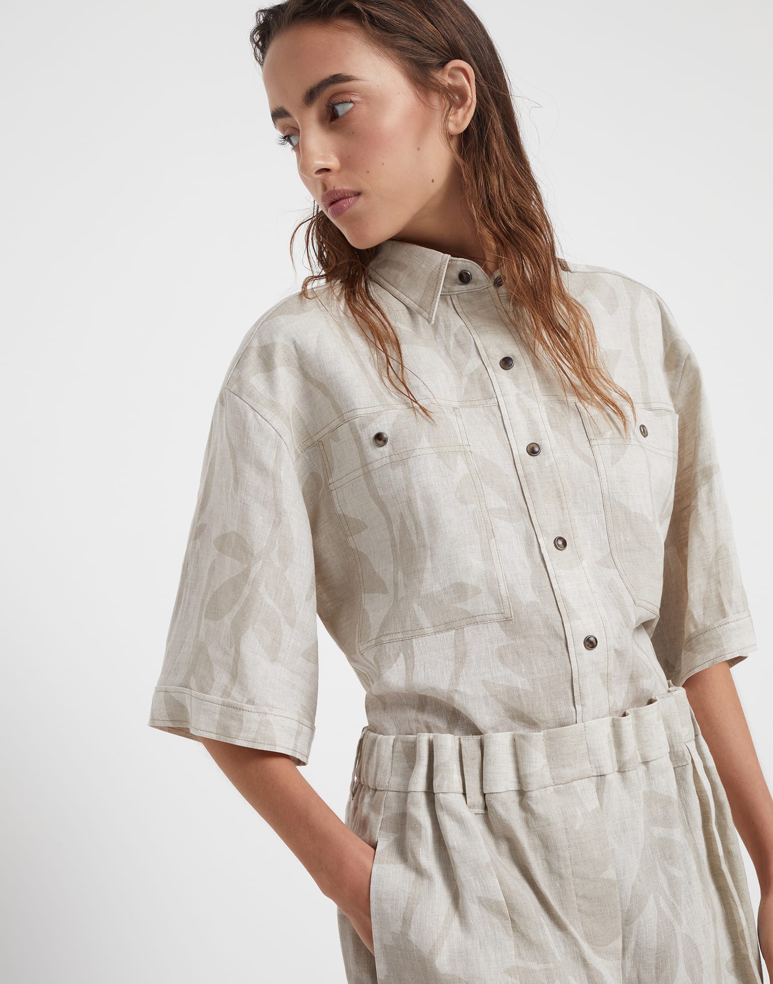 Ramage print lessive linen gathered waist shorts