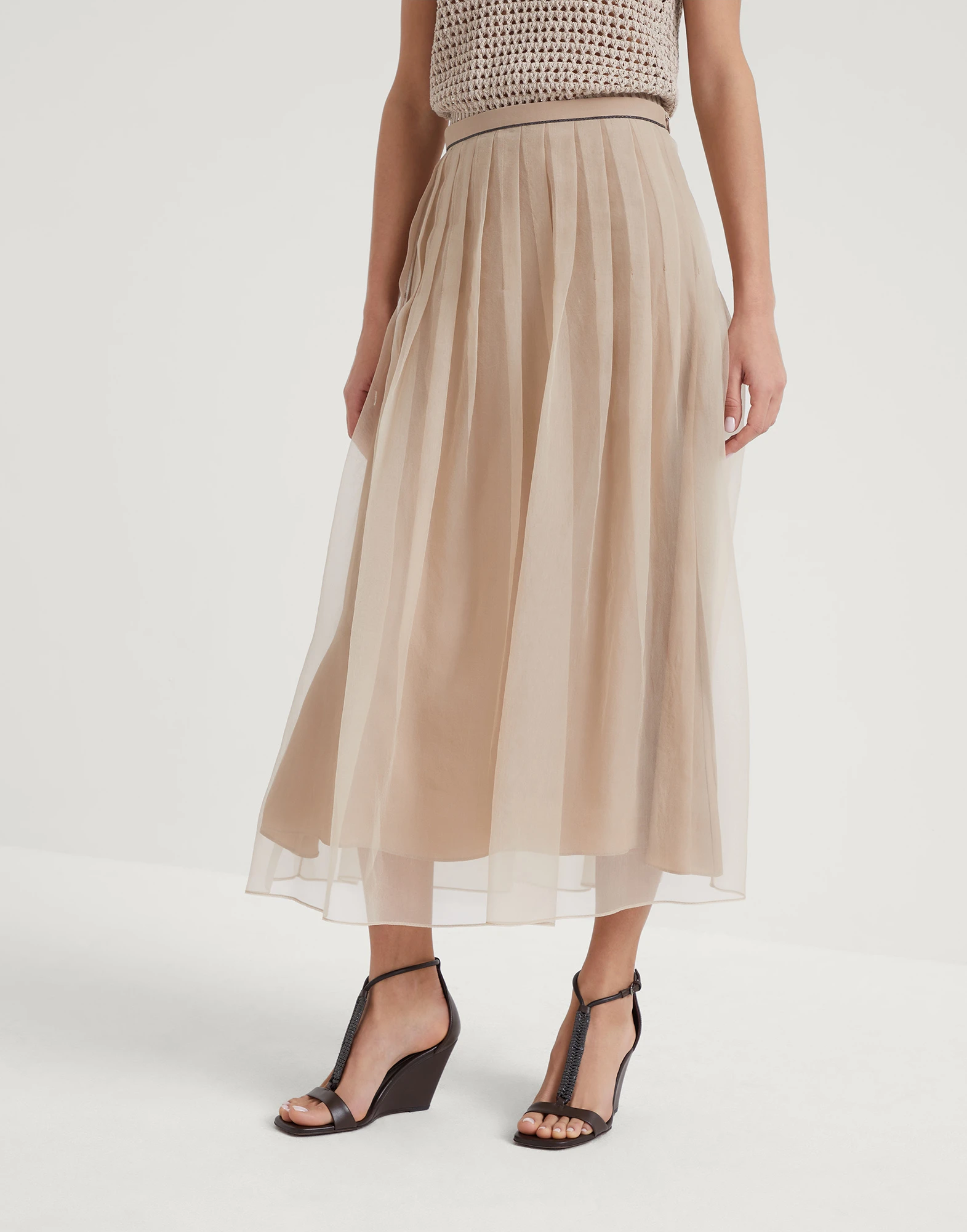 Crispy silk pleated midi skirt with shiny waistband