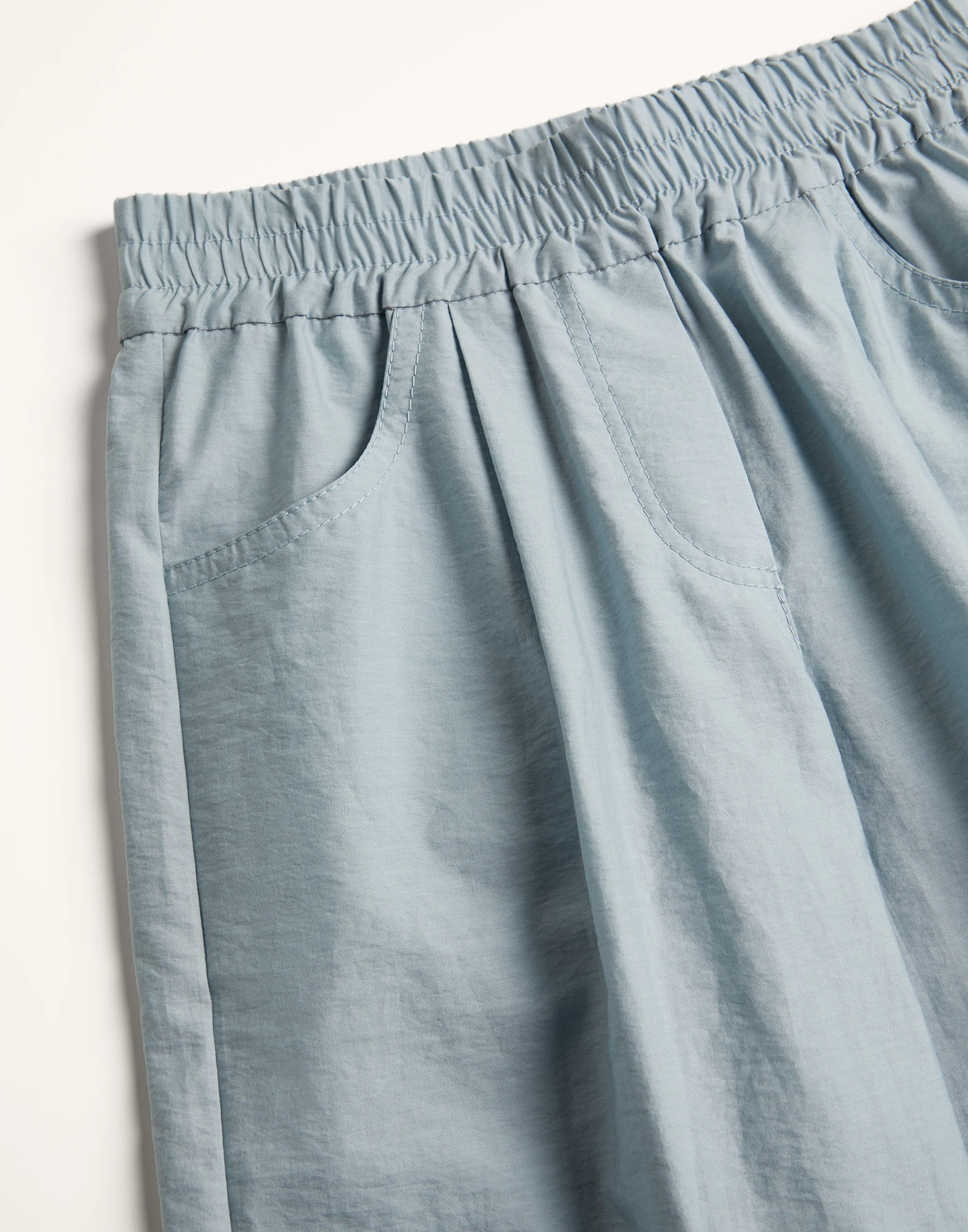 Techno cotton poplin cropped trousers