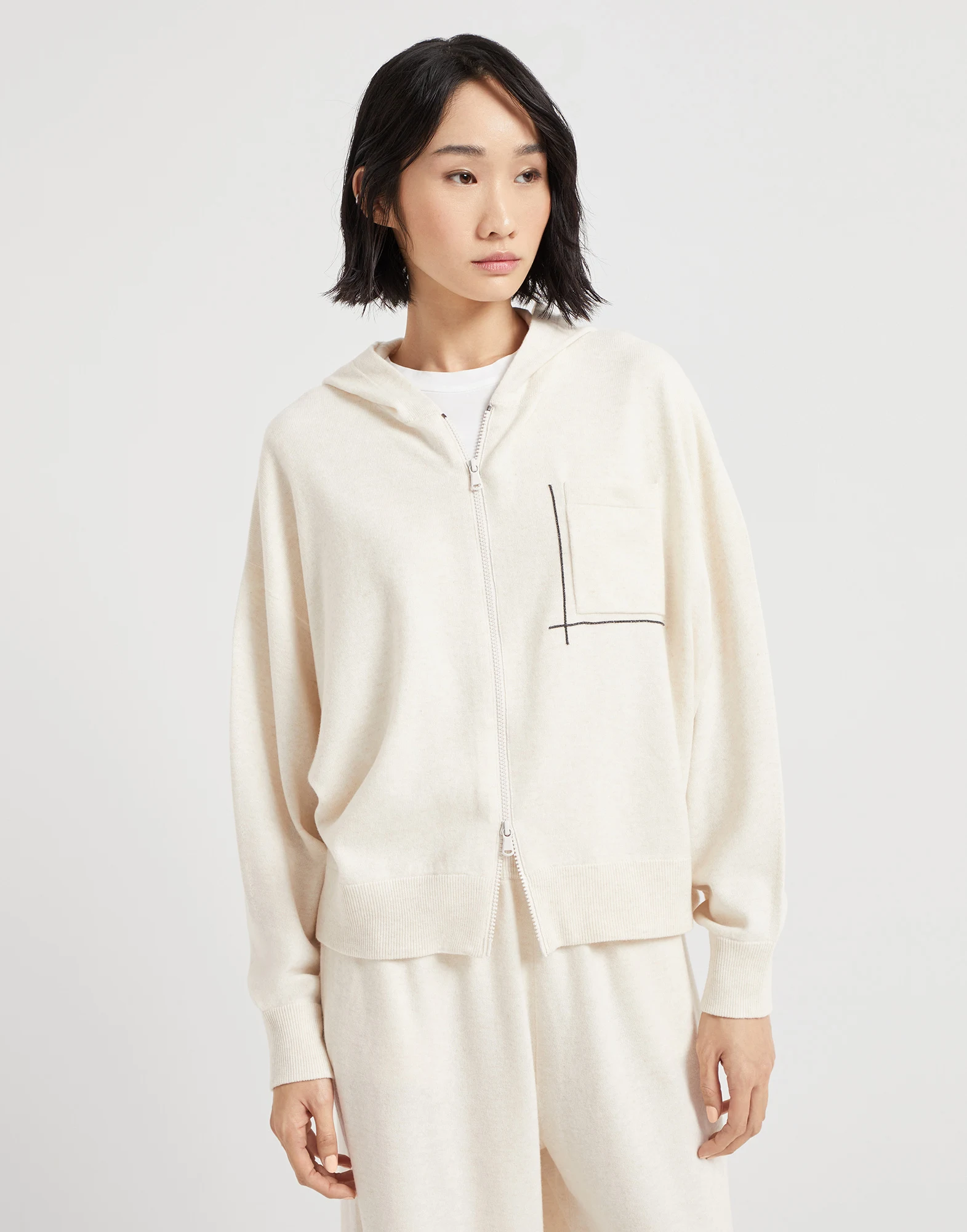 Cardigan with monili