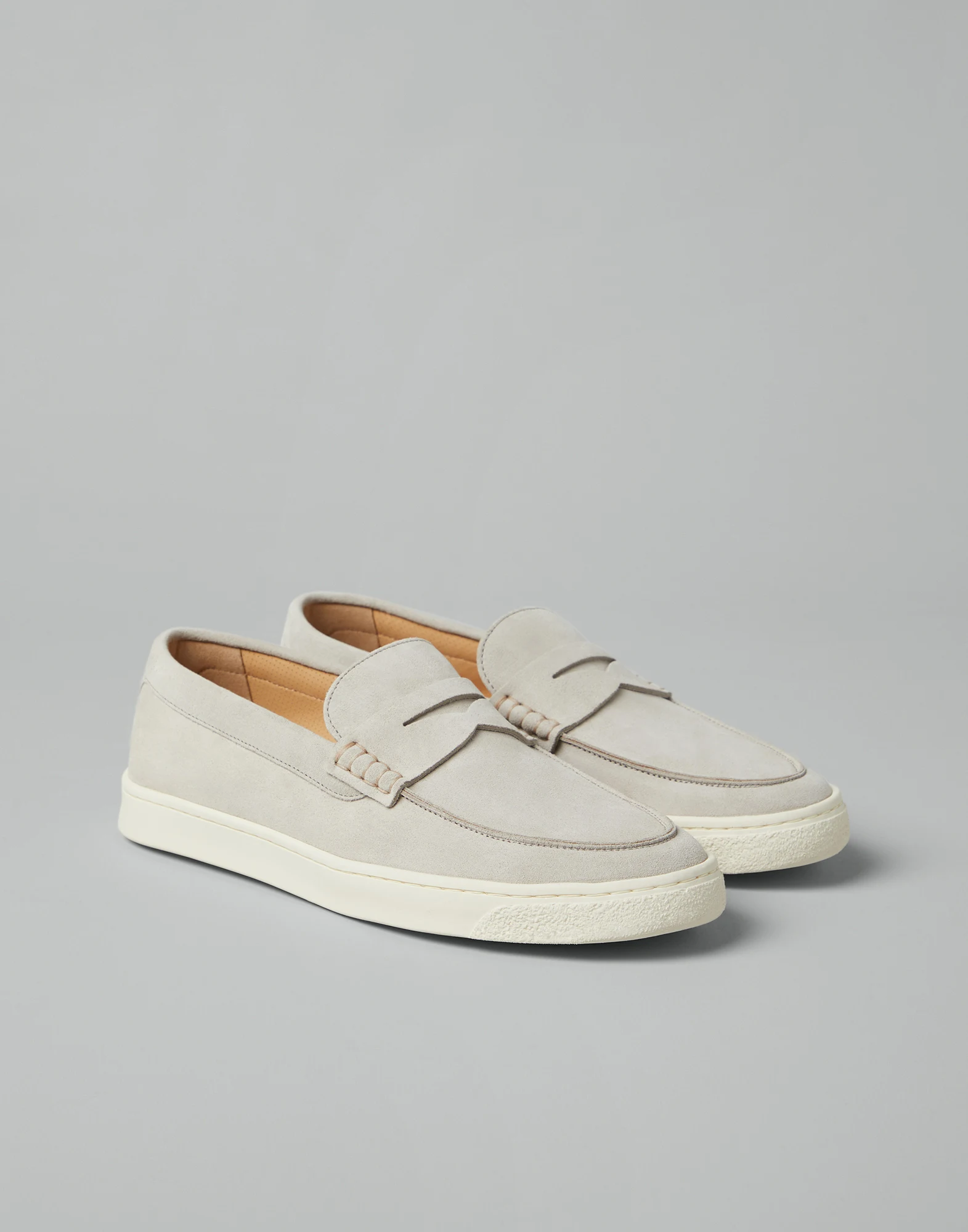 Suede loafer sneakers with natural rubber sole