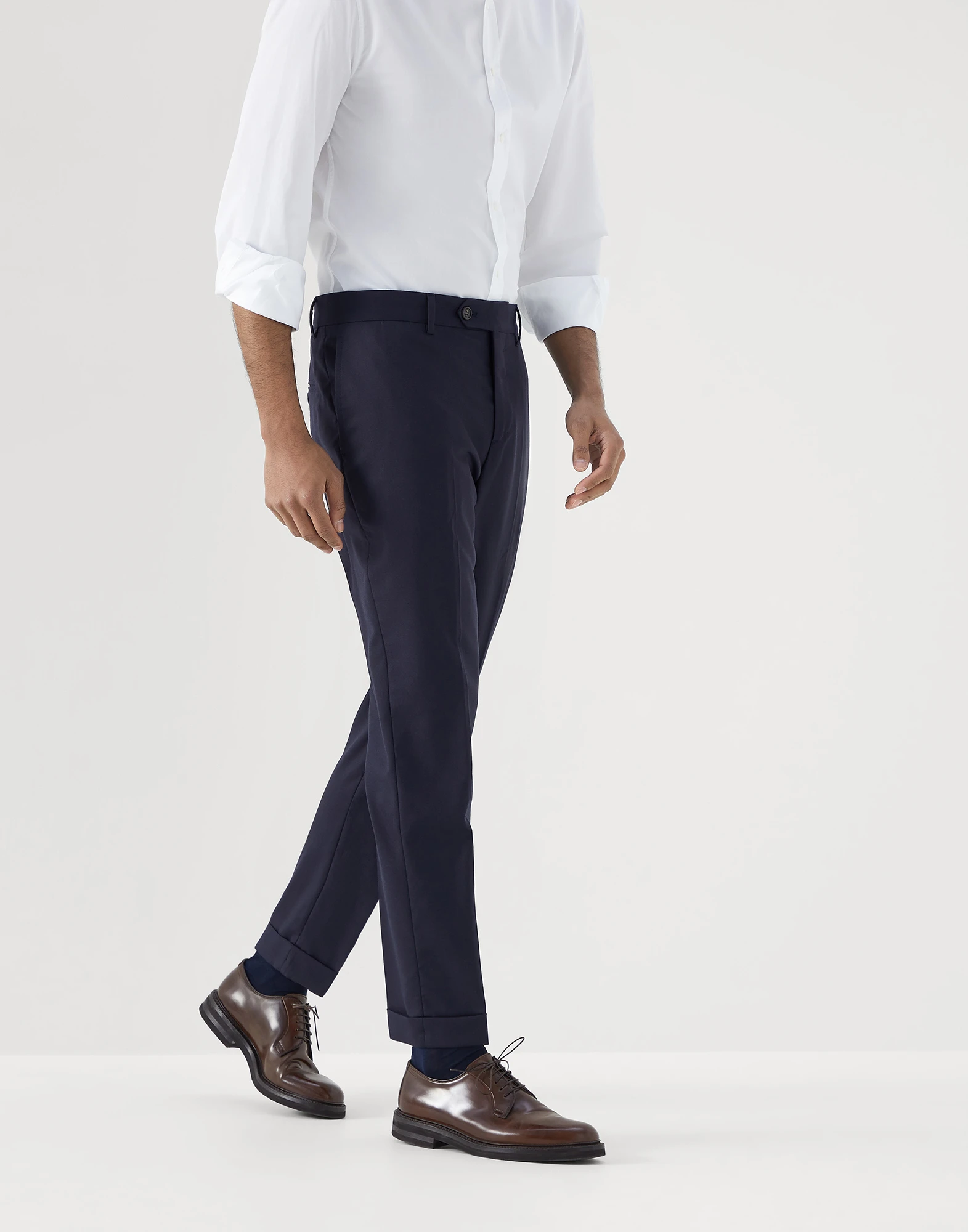 Lightweight cashmere formal fit trousers