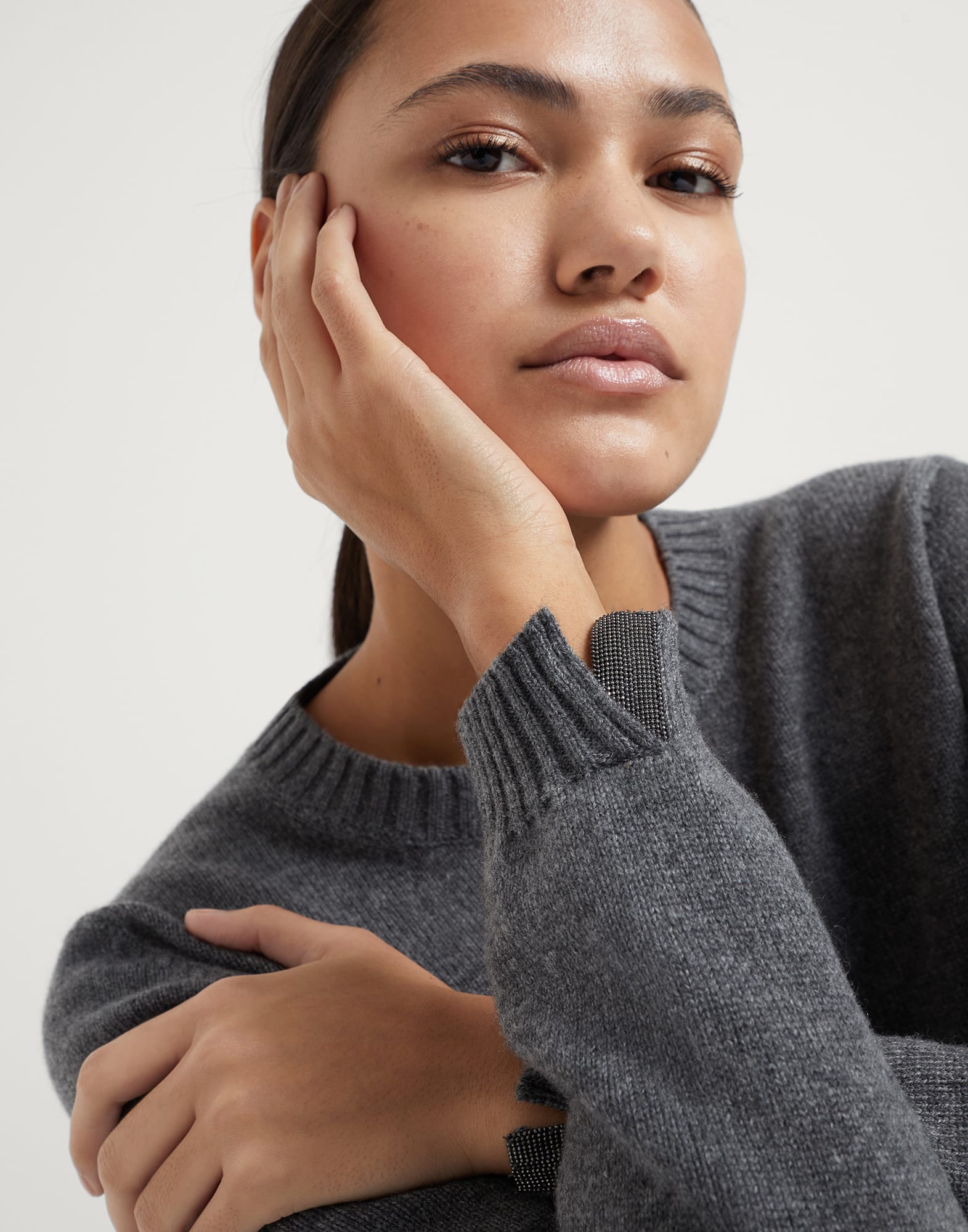 Cashmere sweater with shiny cuff details