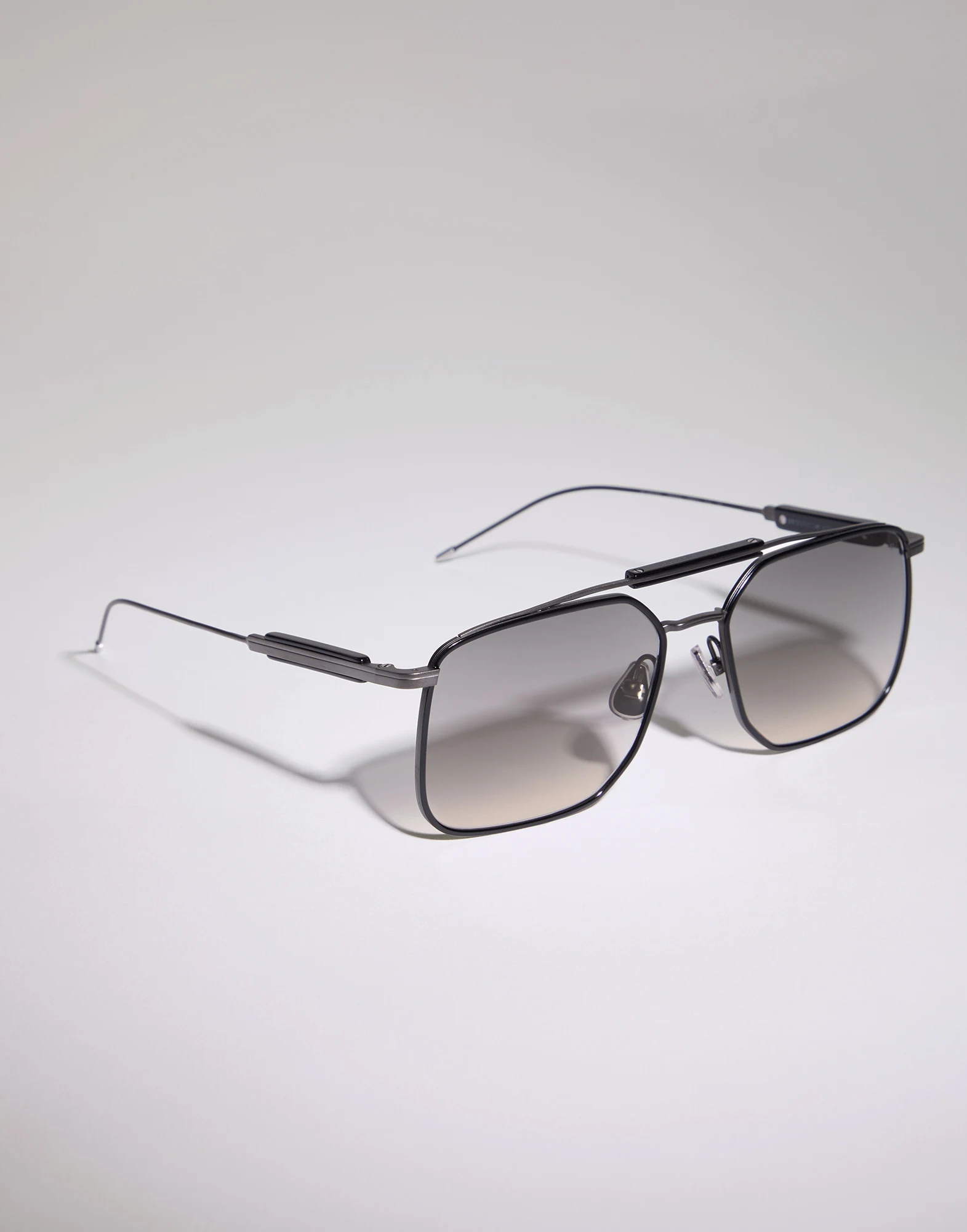 Squared titanium sunglasses