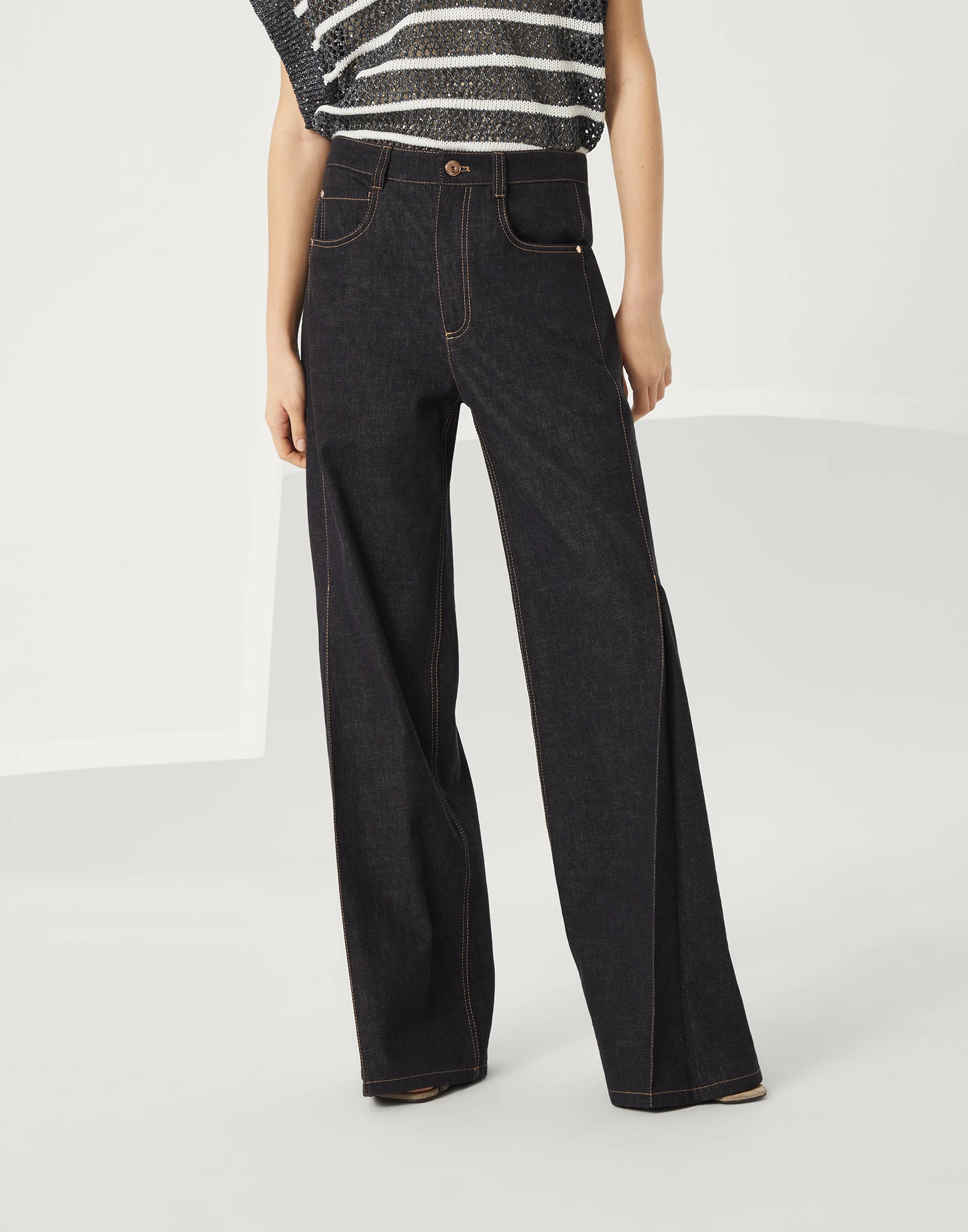 Loose Flared trousers