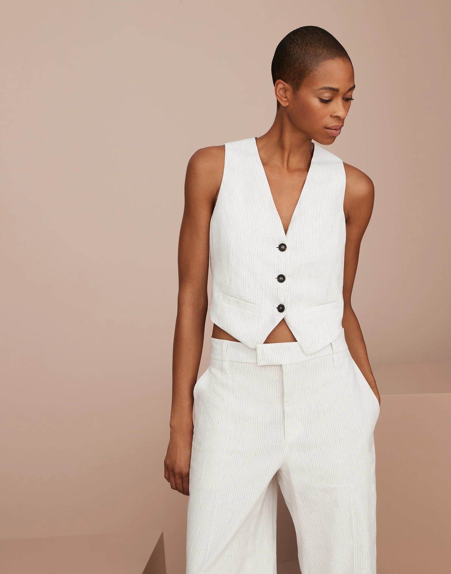 Striped comfort linen and cotton waistcoat with monili