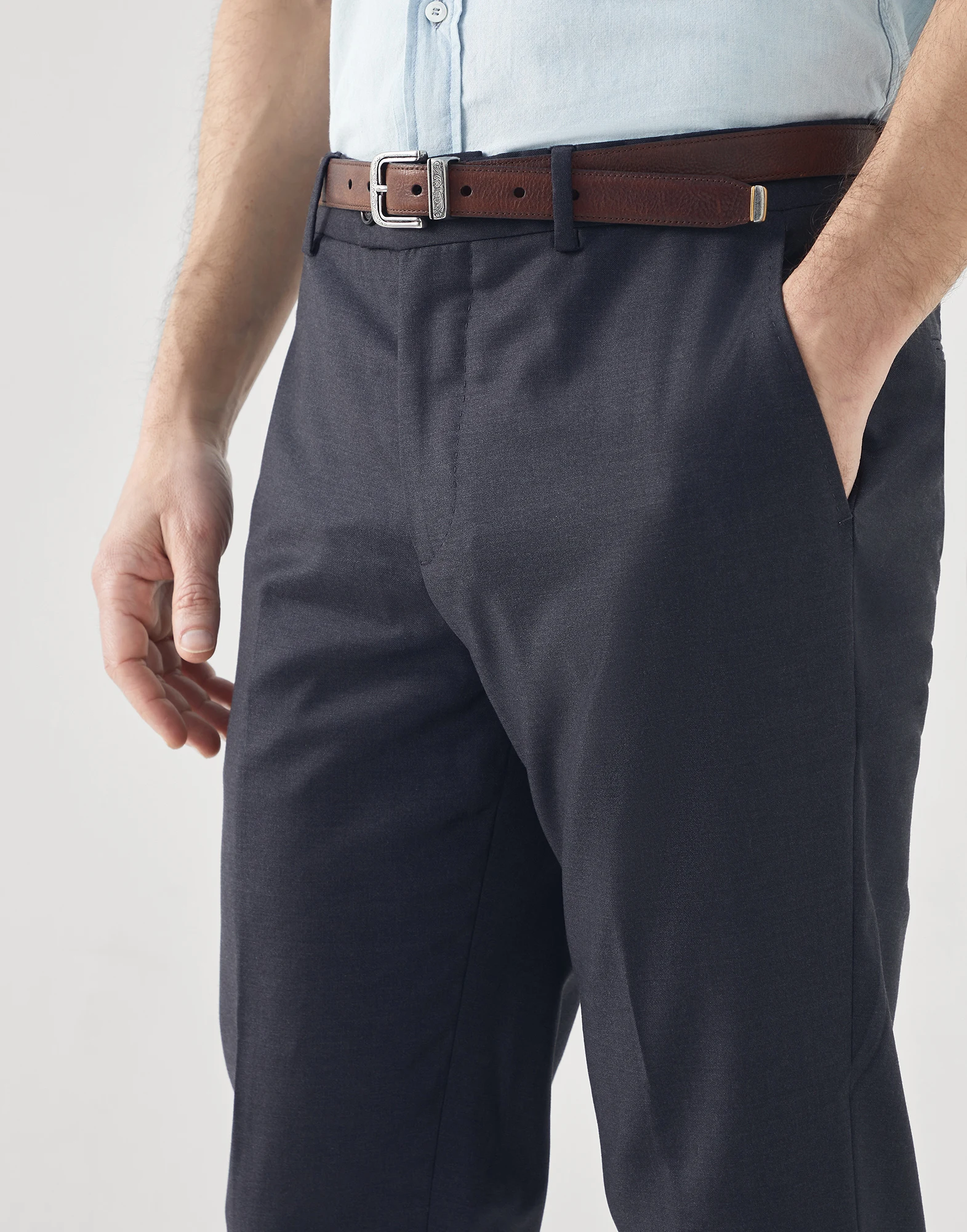 Formal fit trousers in super 150s virgin wool four season batavia