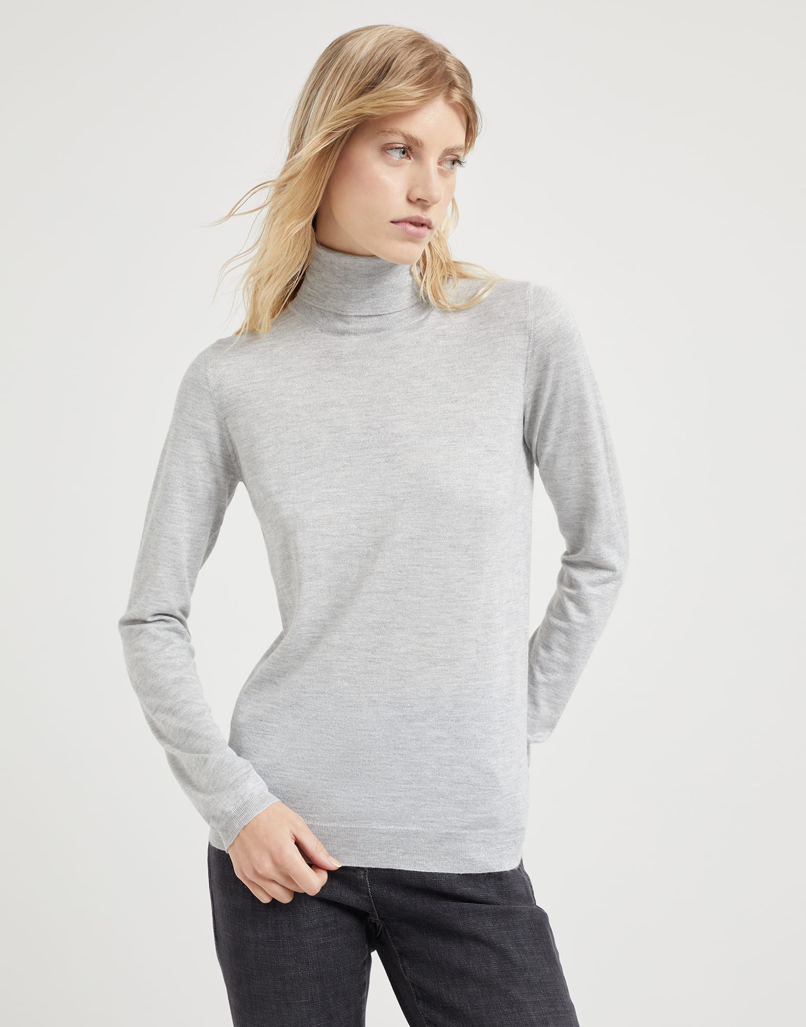 Lightweight sweater