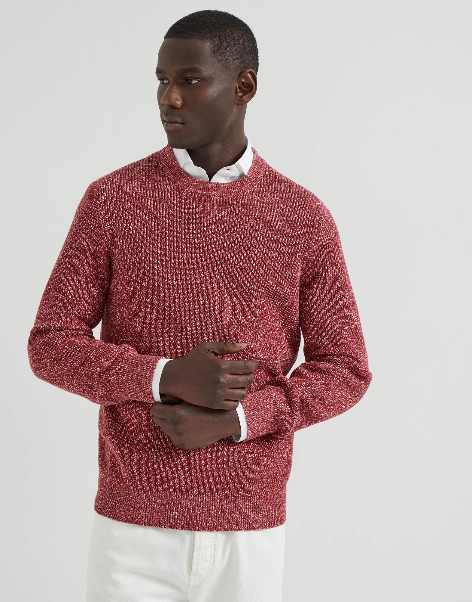 Chin�� sweater