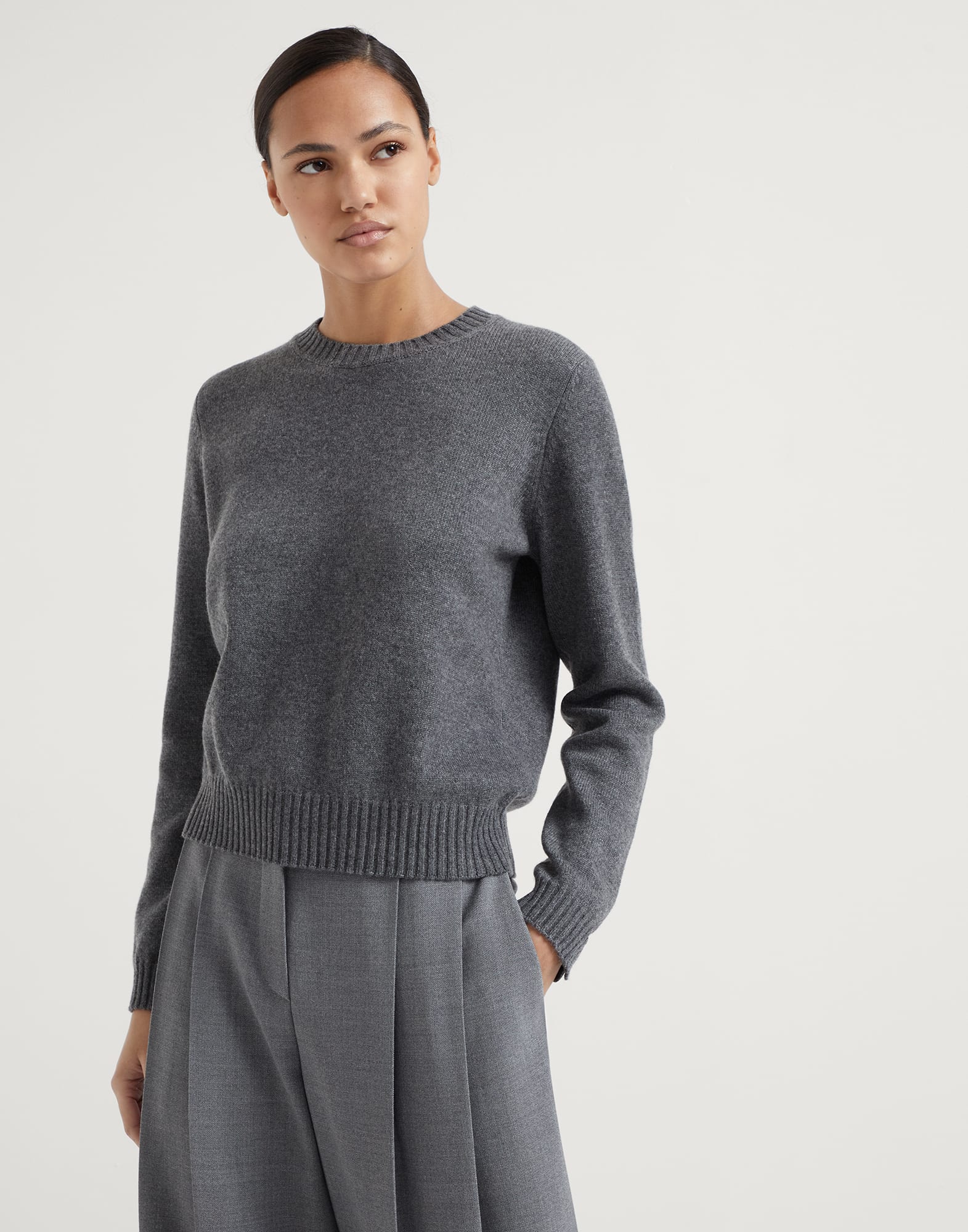 Cashmere sweater with shiny cuff details