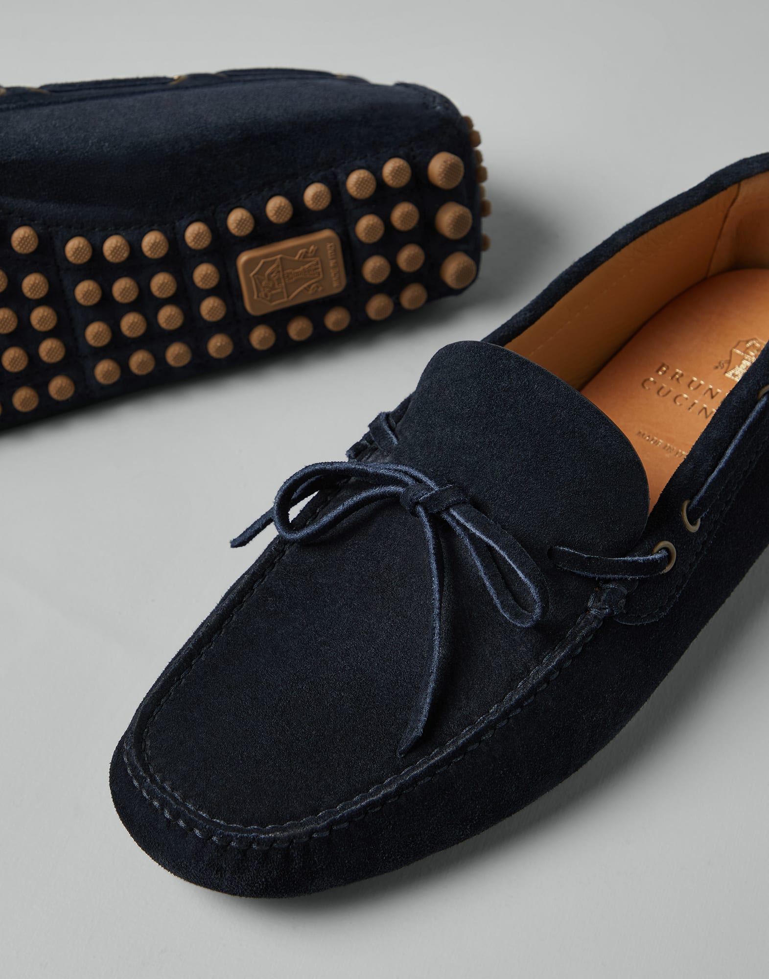 Suede driver shoes