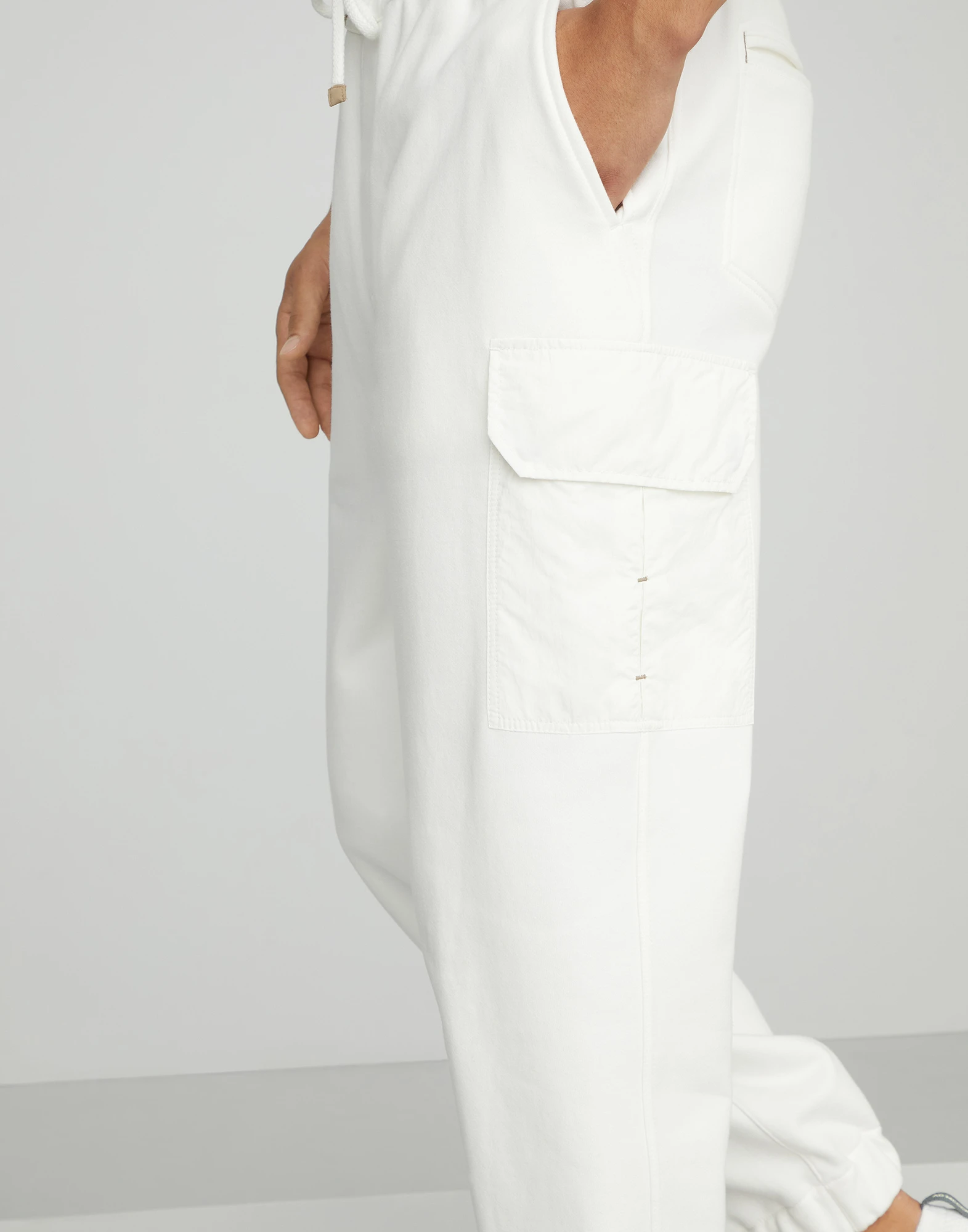 Techno cotton French terry trousers with nylon cargo pockets and elasticated cuffs