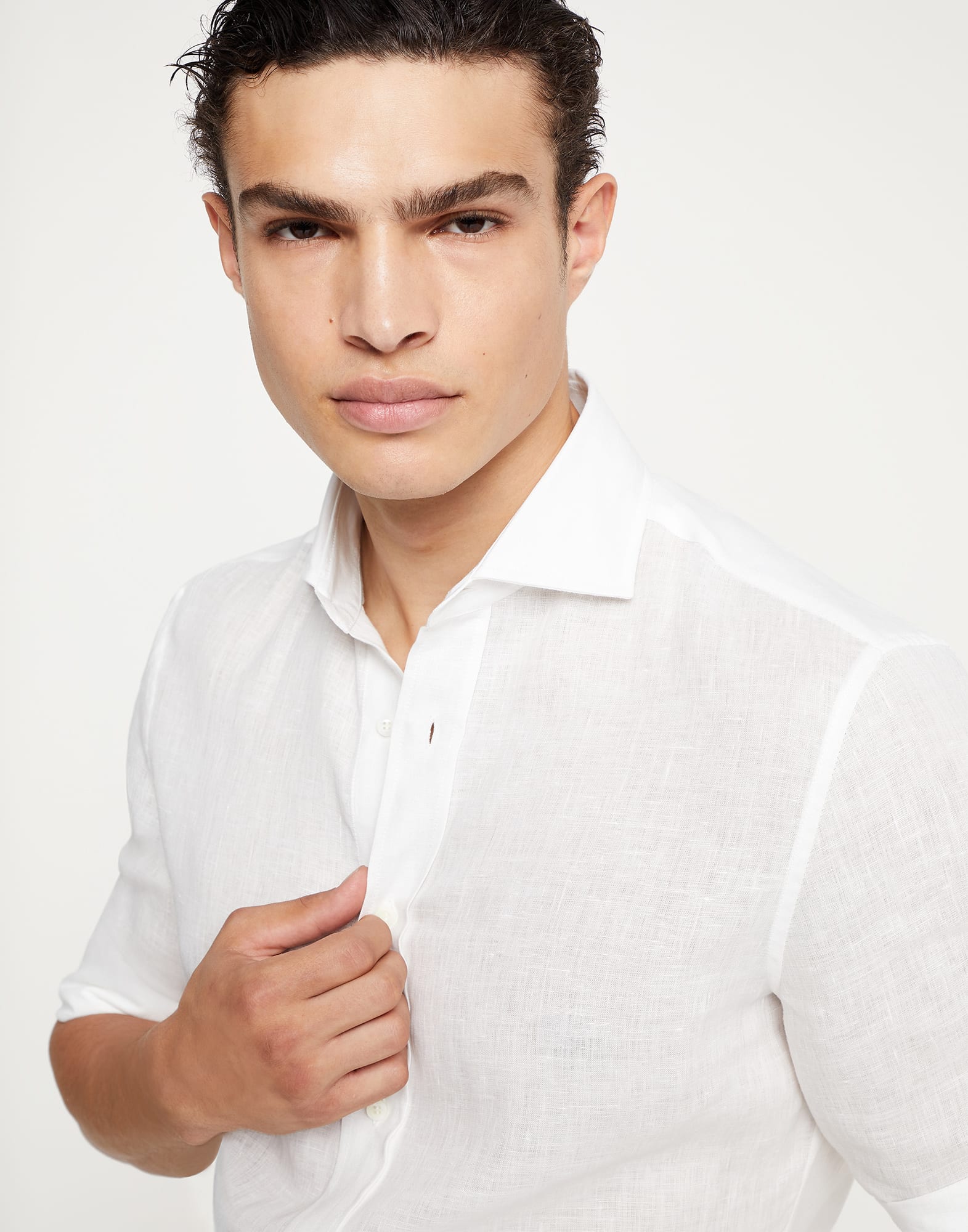Linen easy fit shirt with spread collar