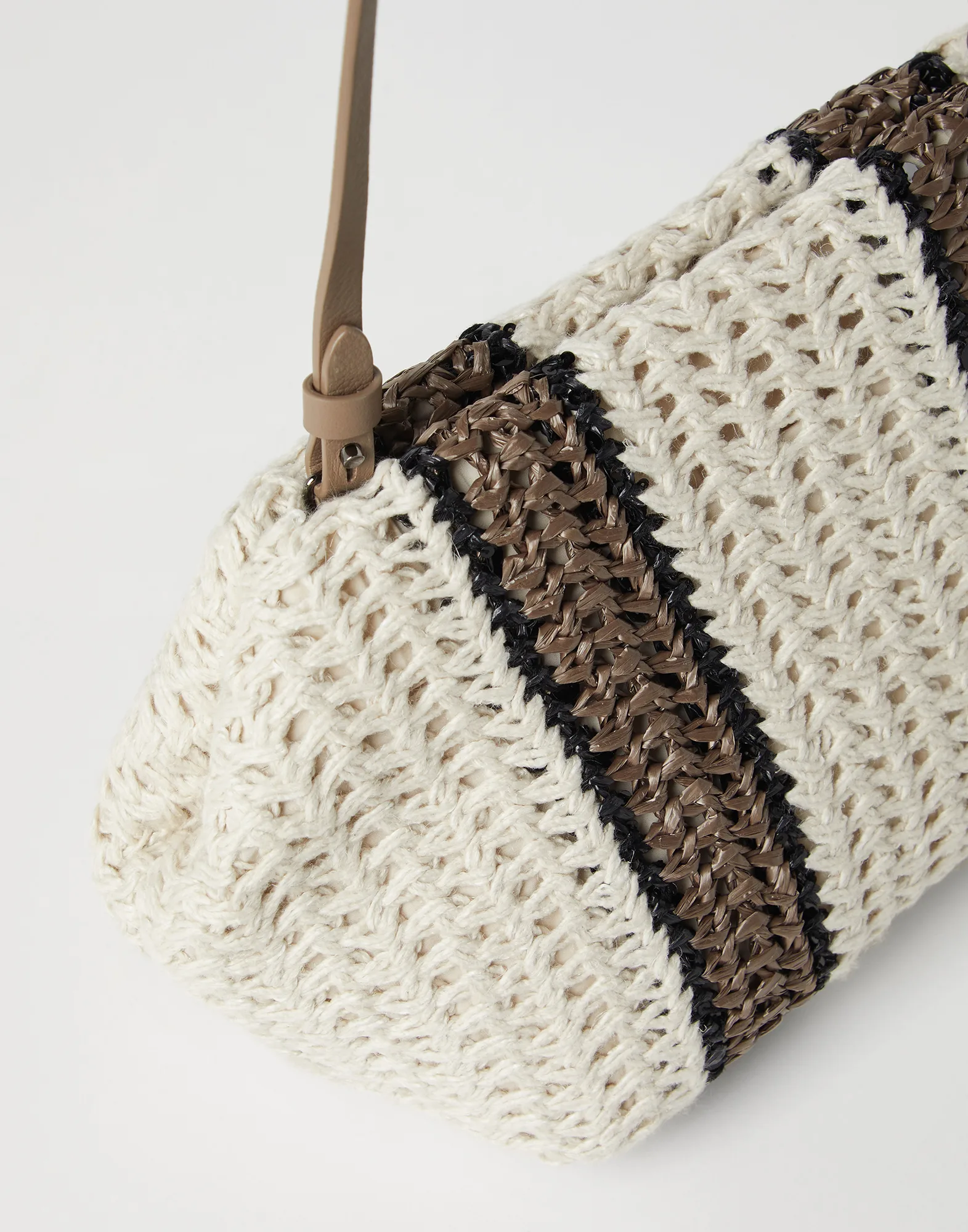 Raffia-effect knit striped bag