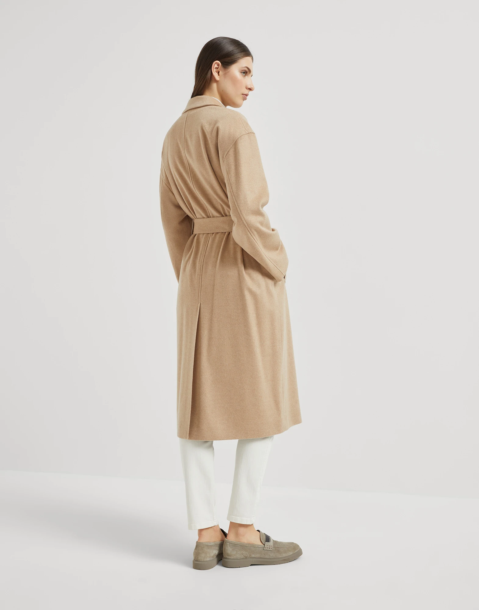 Cashmere and vicu?a coat