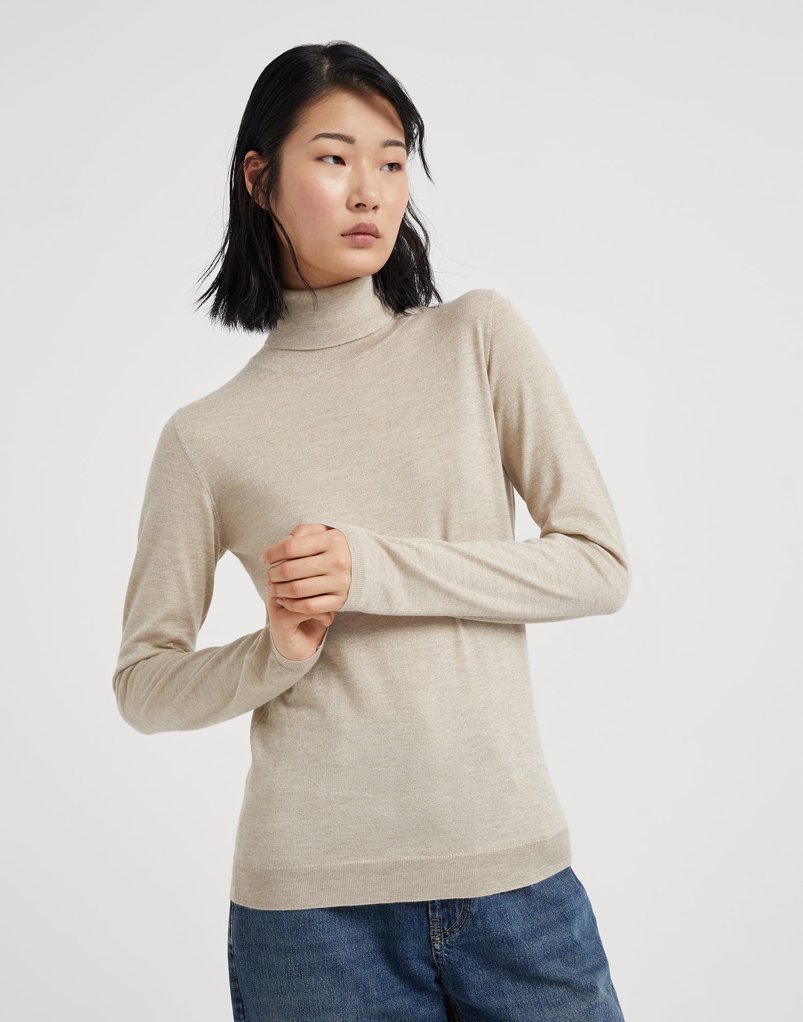 Lightweight sweater
