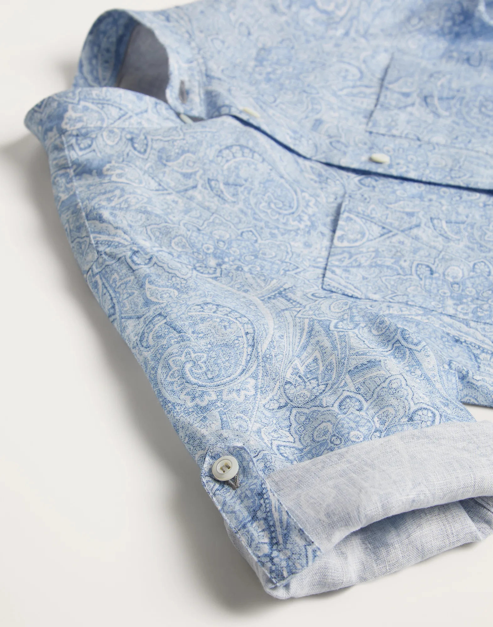 Paisley print linen shirt with Mandarin collar