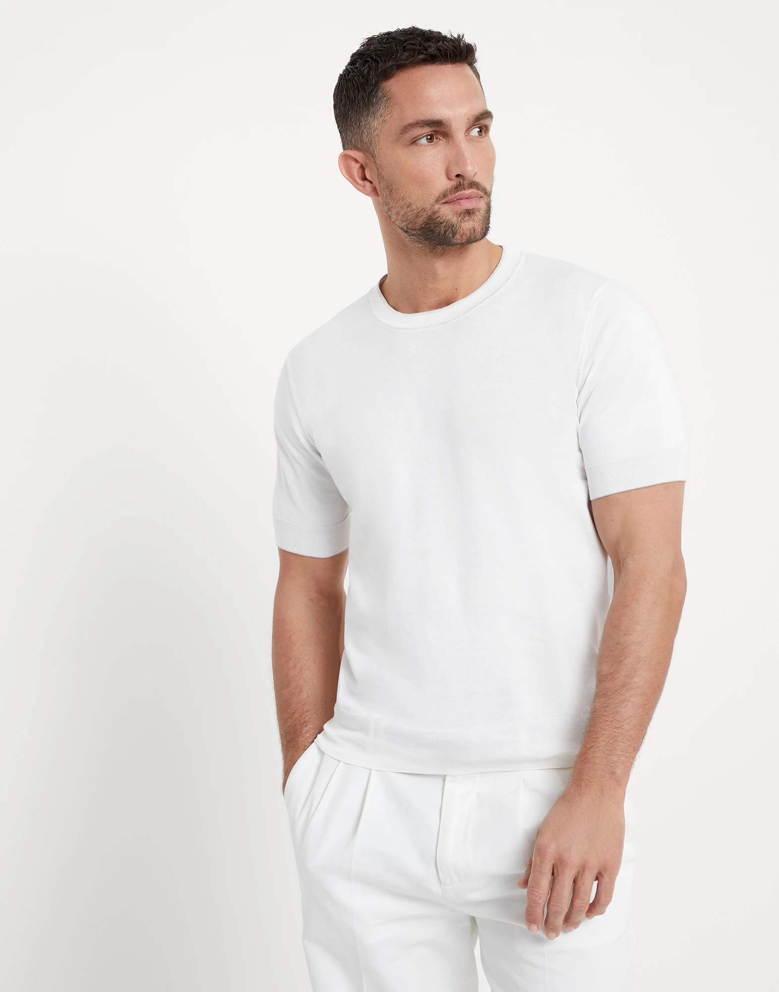 Cotton lightweight knit T-shirt with contrast details