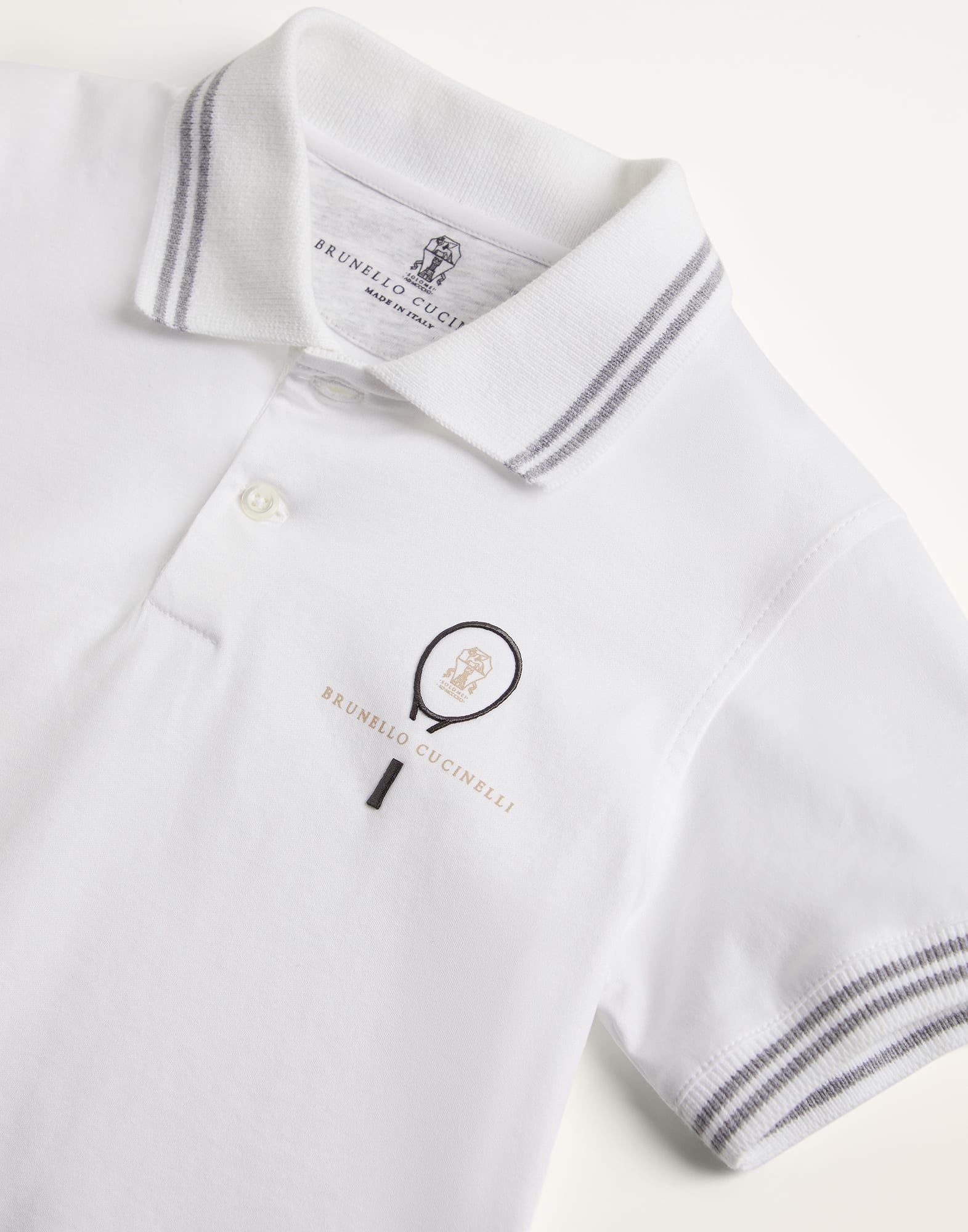 Cotton jersey polo with striped collar and tennis logo