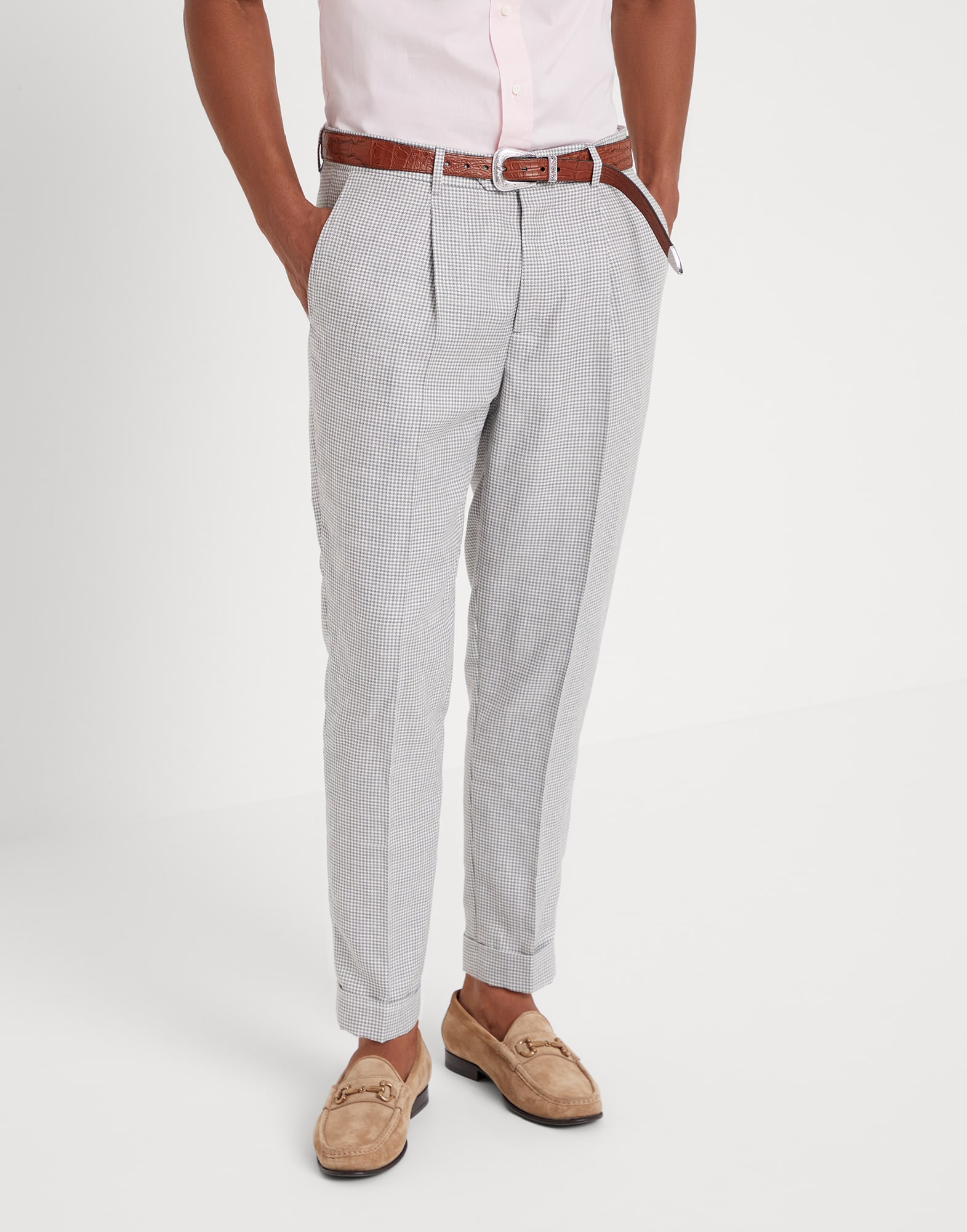 Wool, linen and silk houndstooth leisure fit trousers with pleat