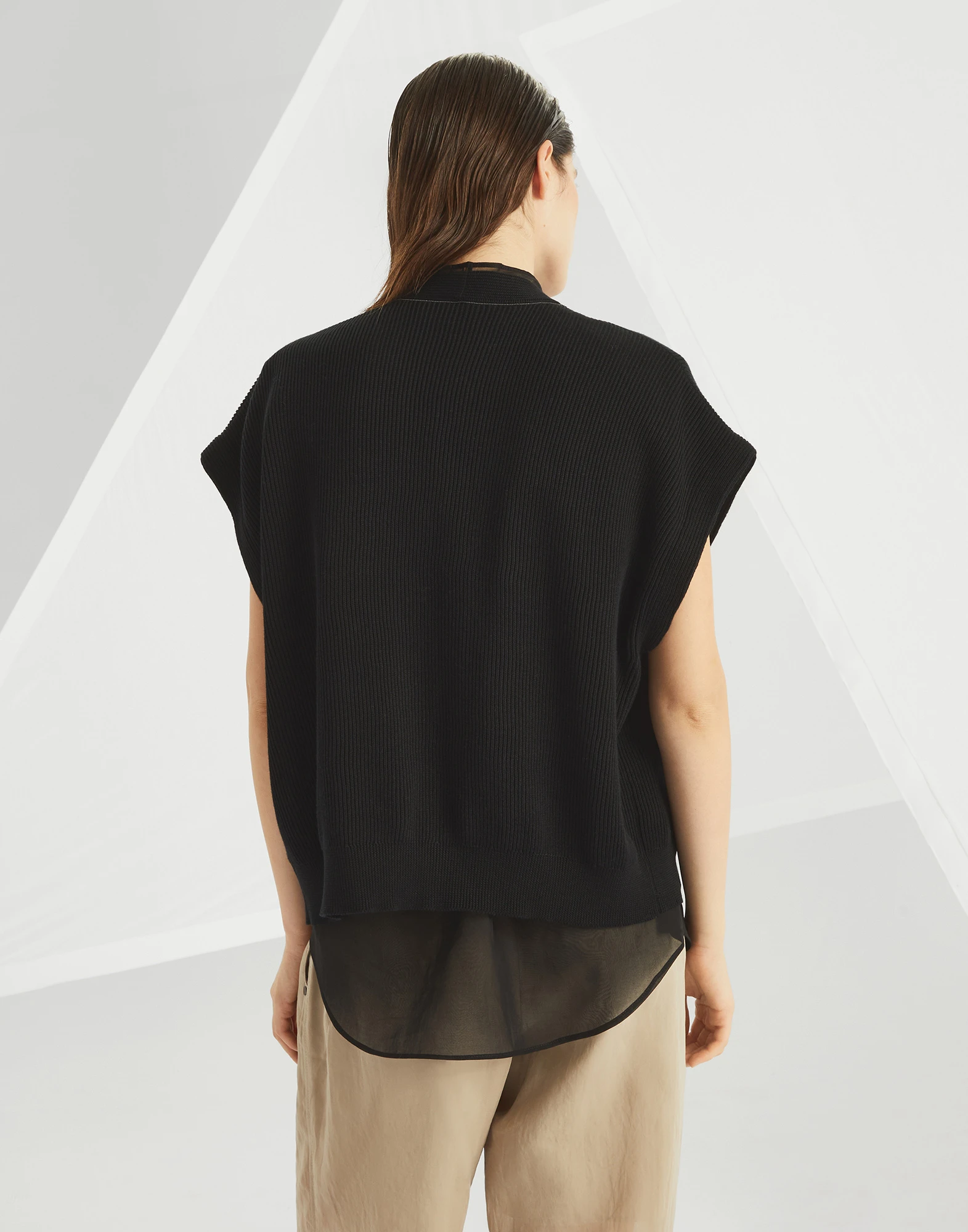 Layered Cardigan with monili