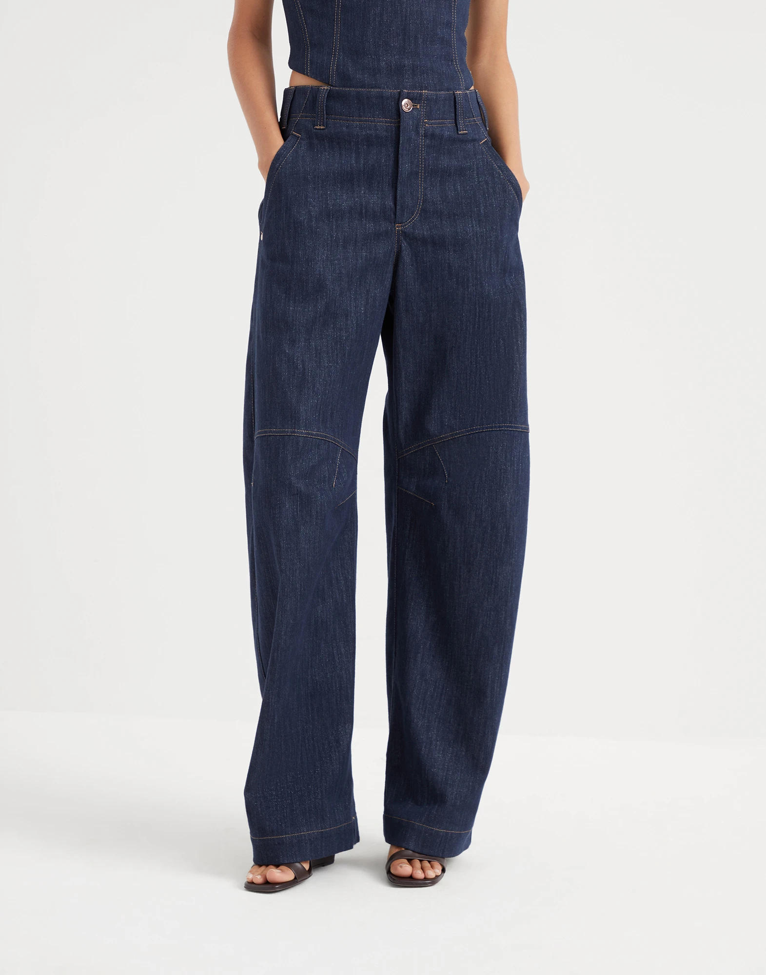 Sparkling denim curved trousers