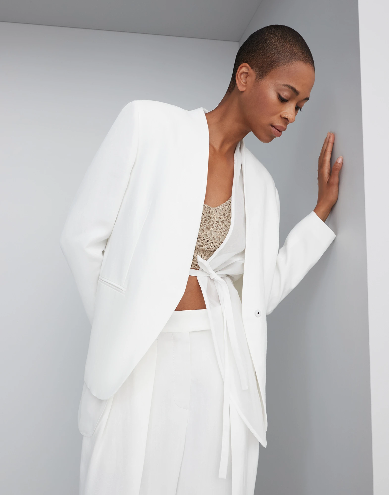 Viscose and linen fluid twill blazer with monili and cotton organza insert