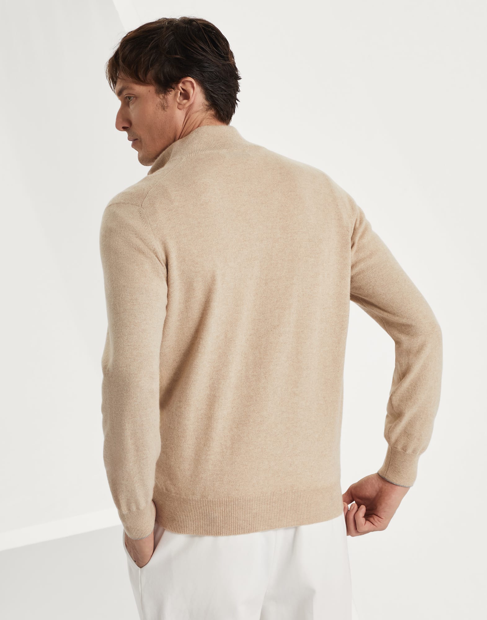 Cashmere sweater