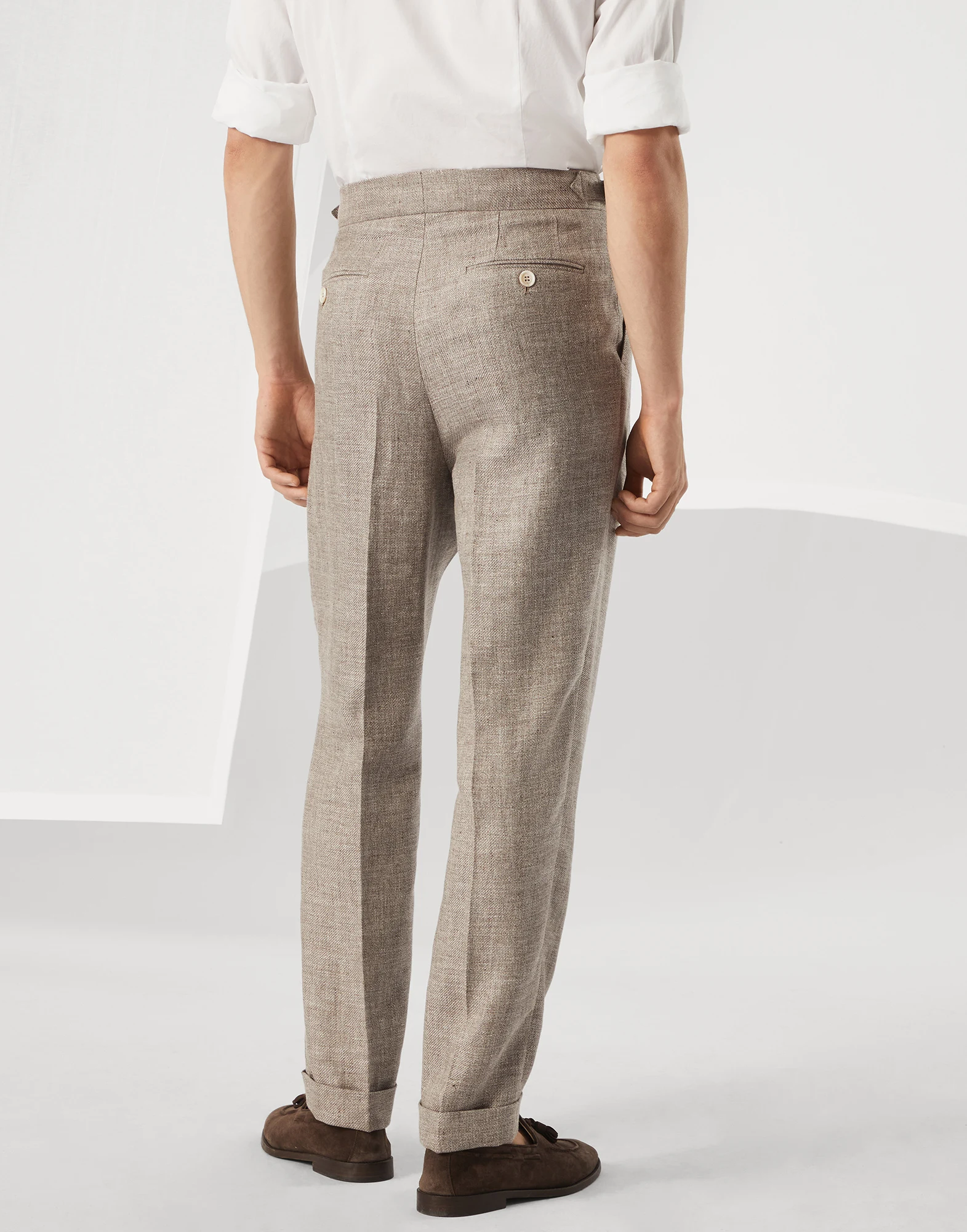 Double pleated trousers