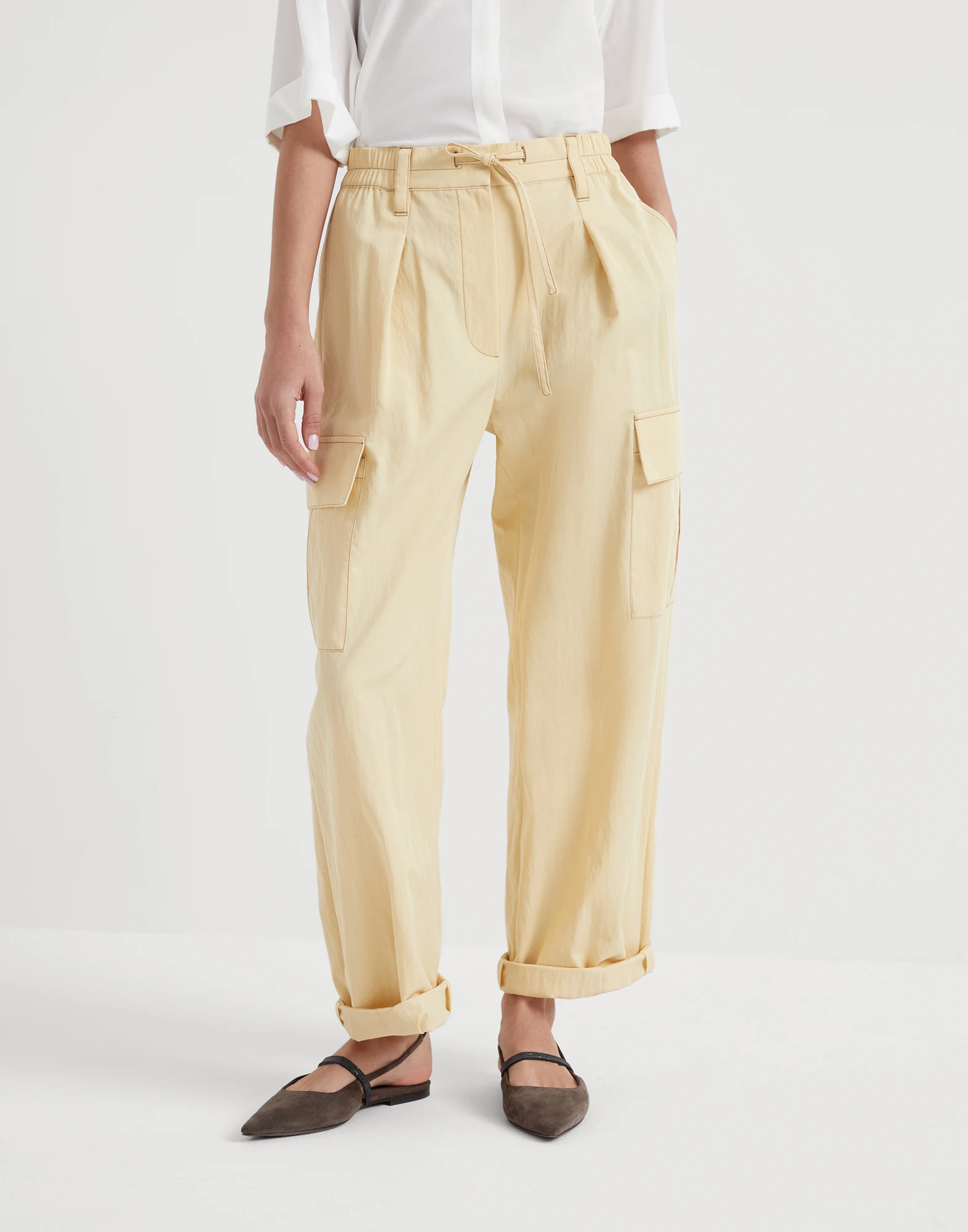 Wrinkled techno cotton gabardine baggy cargo trousers with monili