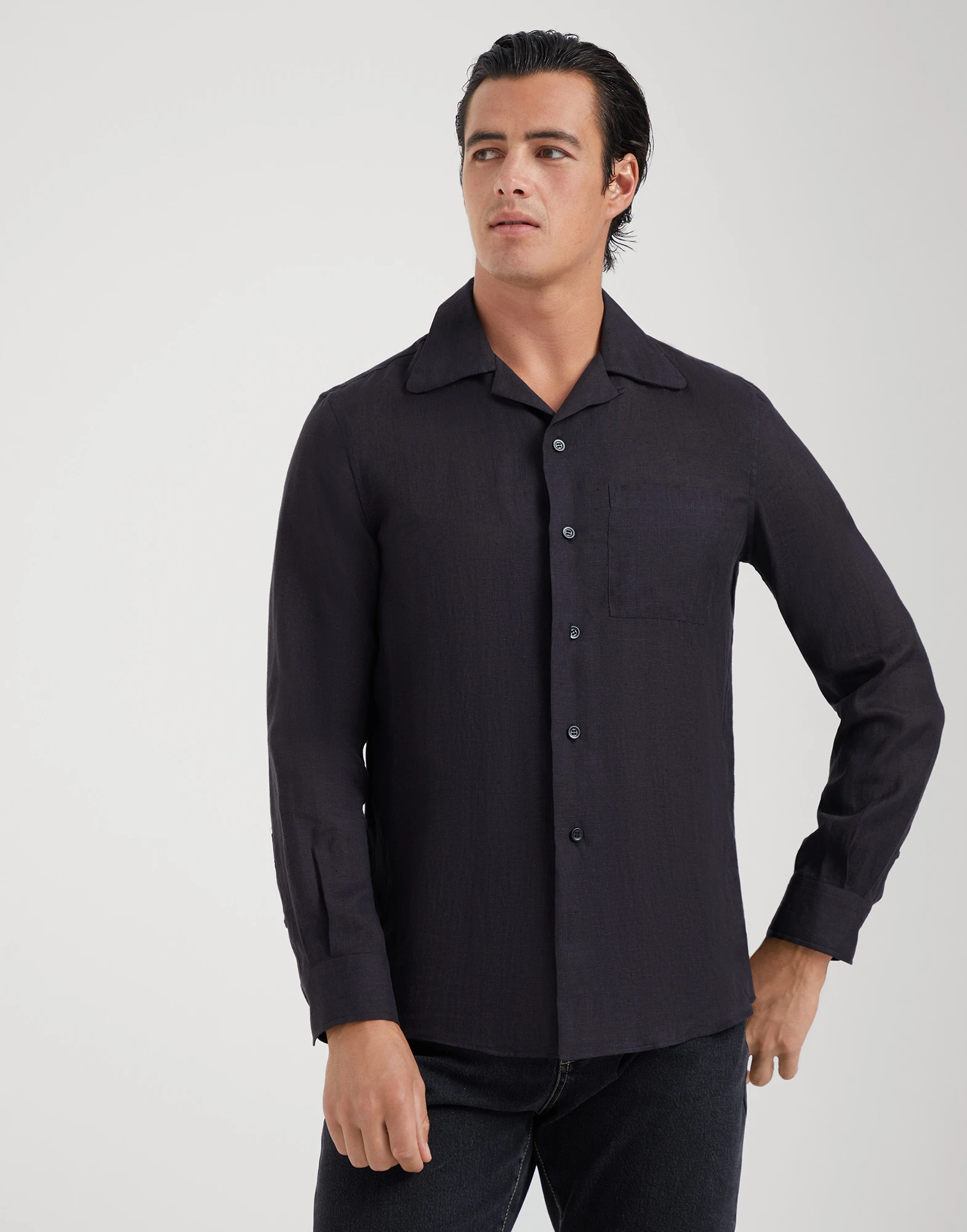 Linen easy fit shirt with camp collar and chest pocket