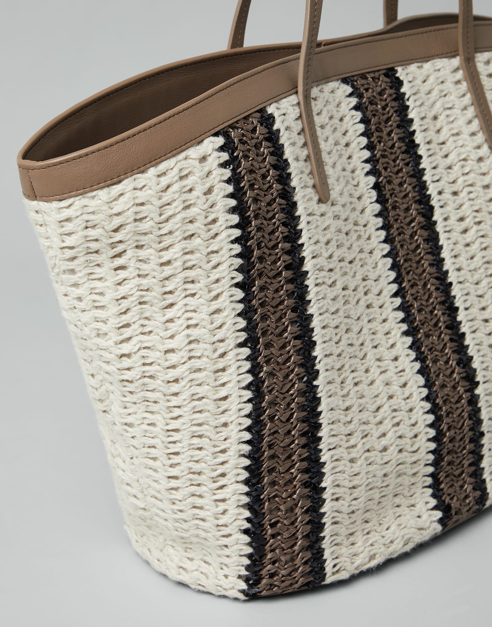 Raffia-effect knit striped shopper bag