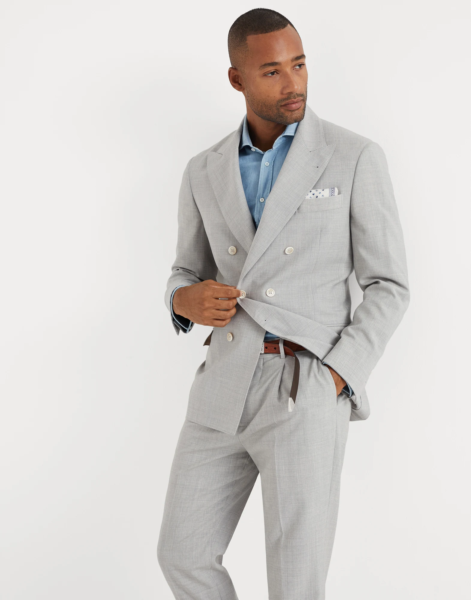 One-and-a-half-breasted blazer in natural comfort virgin wool fresco