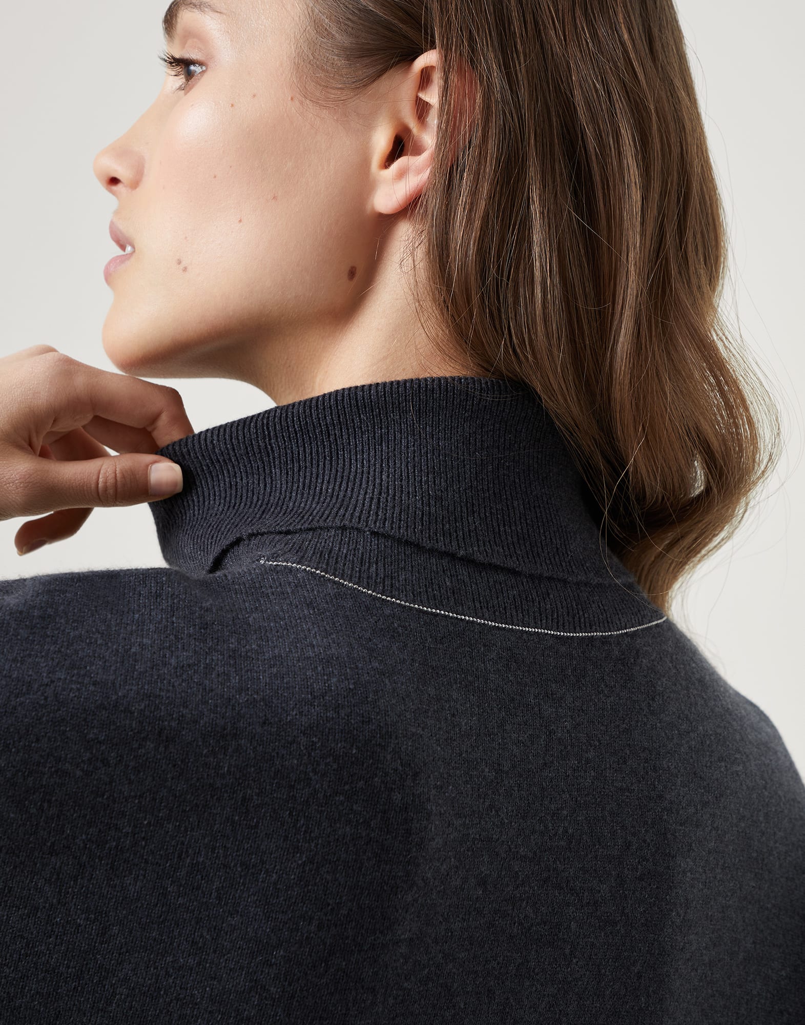 Cashmere turtleneck sweater with monili