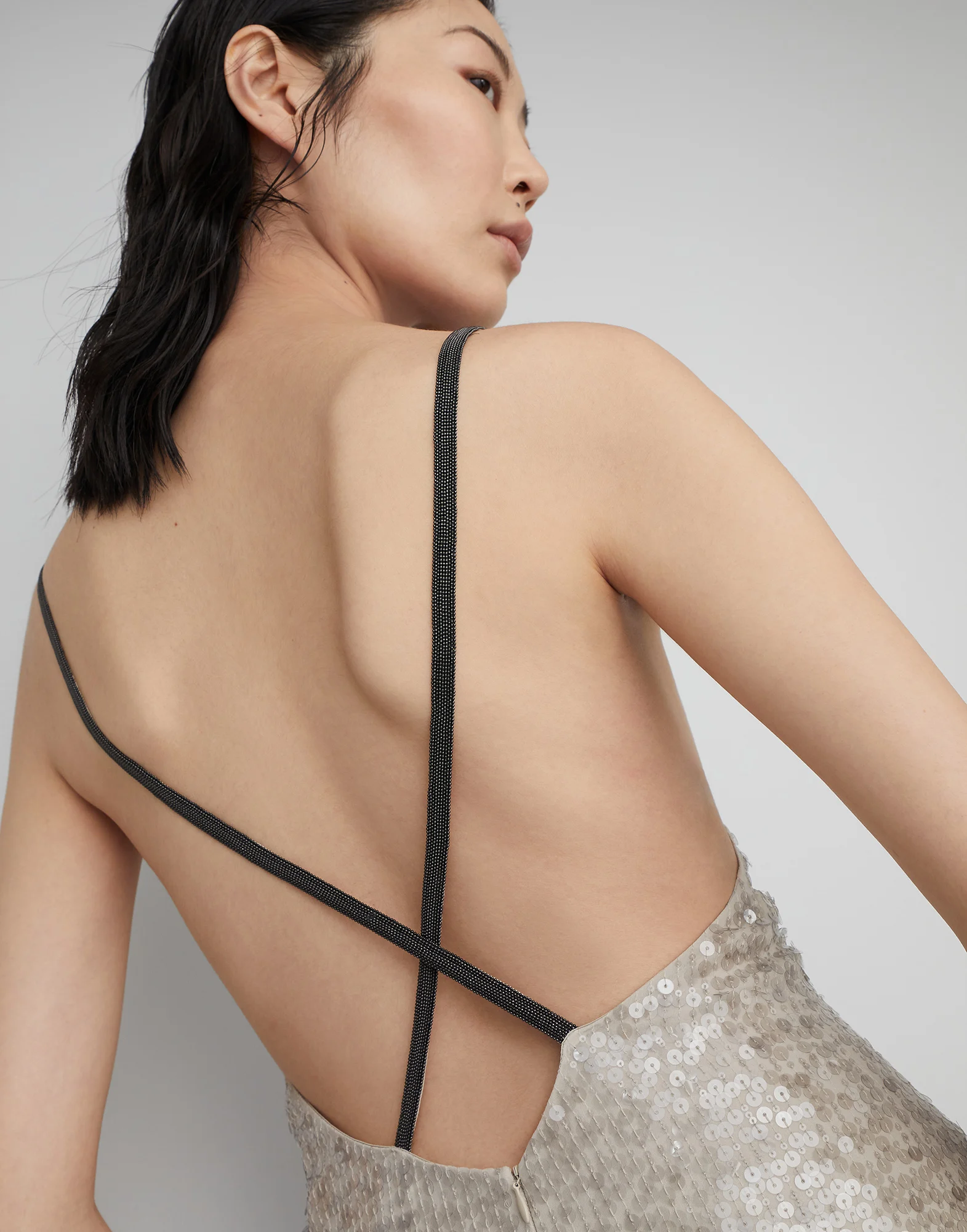 Dazzling embroidery dress in crispy silk with precious straps