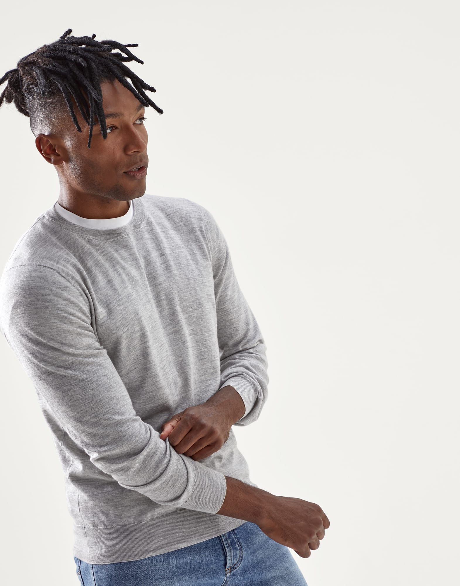 Lightweight cashmere and silk crew-neck sweater