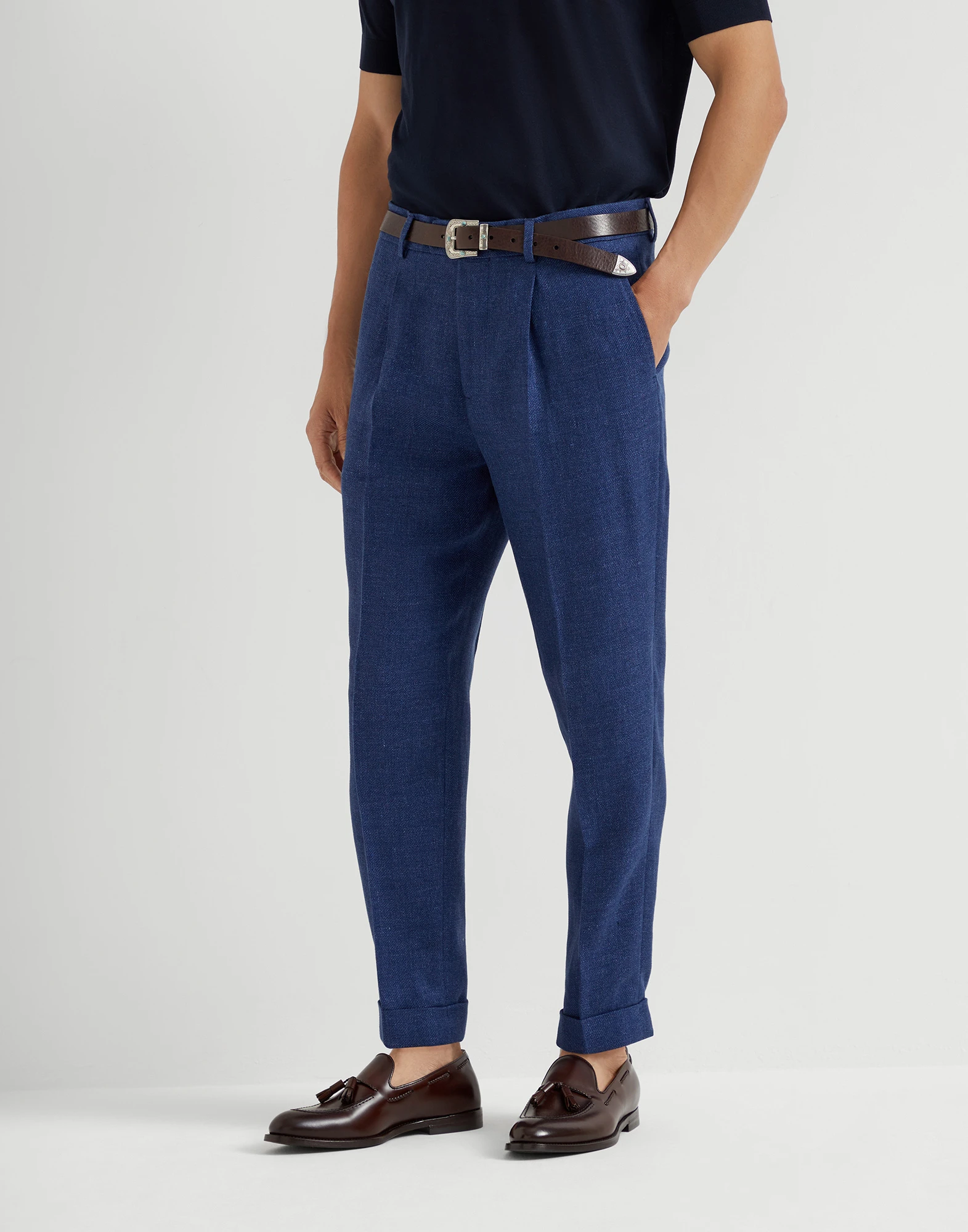Leisure fit trousers