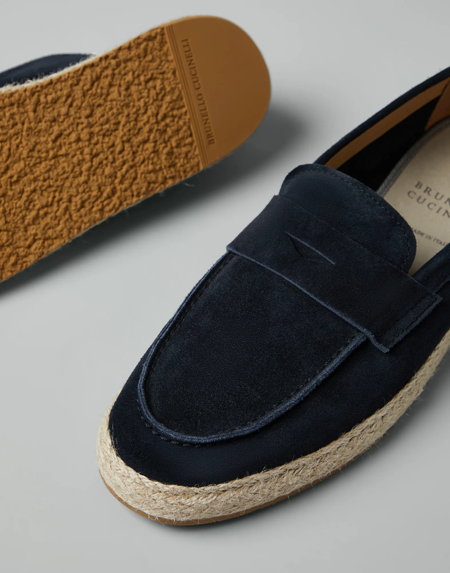 Suede loafers with rope insert