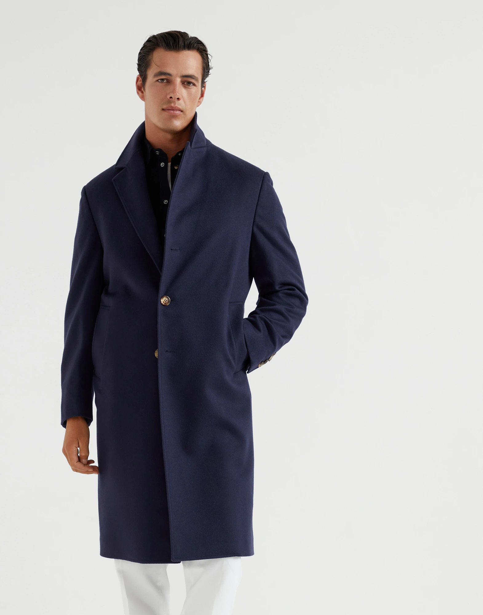 Cashmere & vicu?a beaver cloth coat