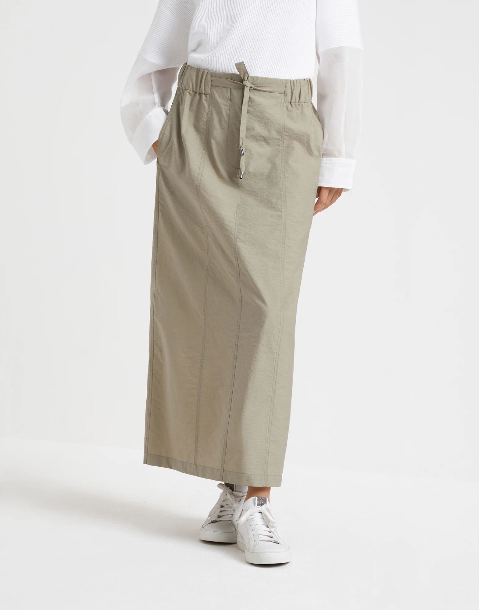 Techno cotton poplin midi track skirt with shiny tab